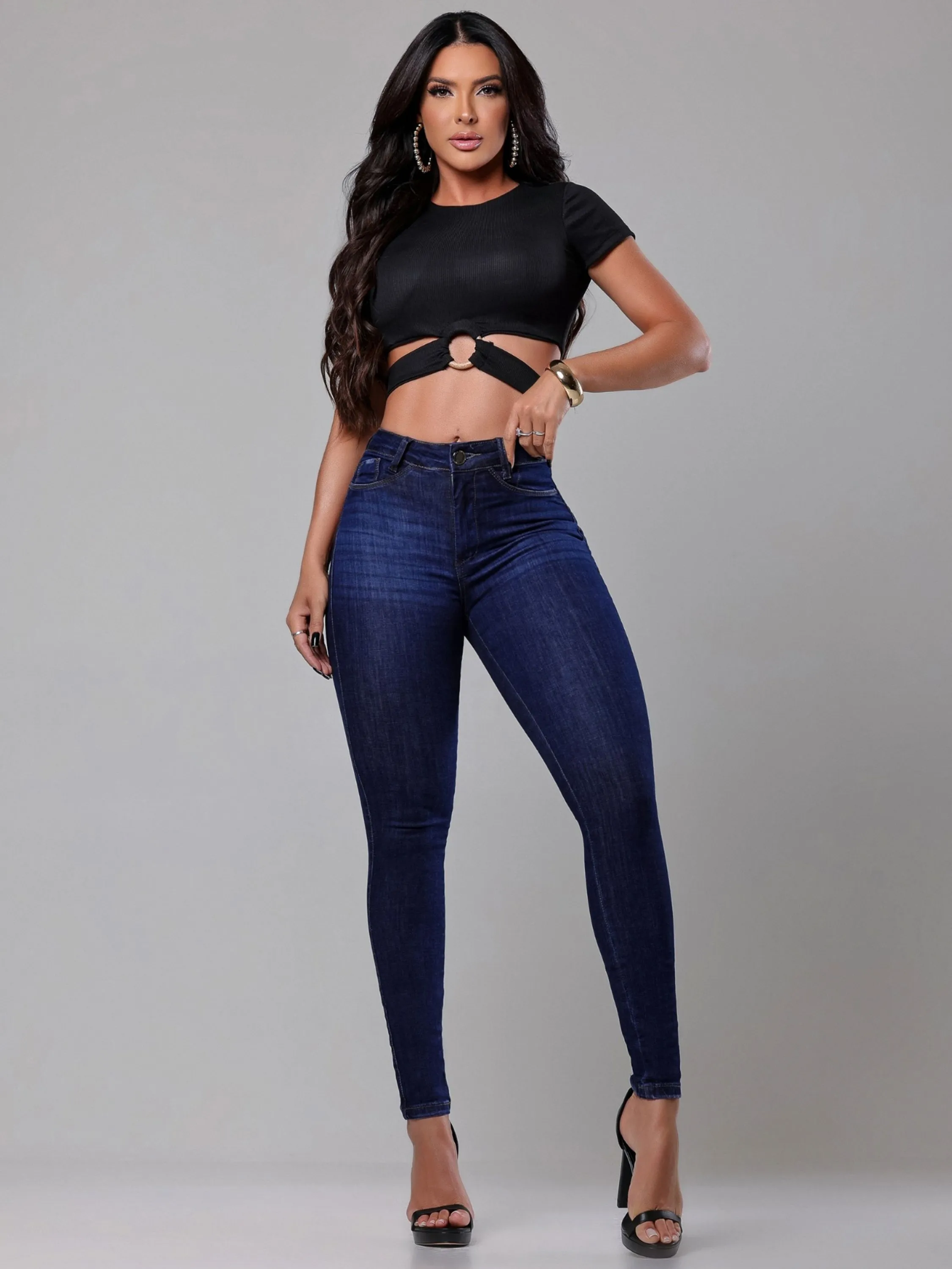 Calça jeans premium skinny feminina básica azul estonado