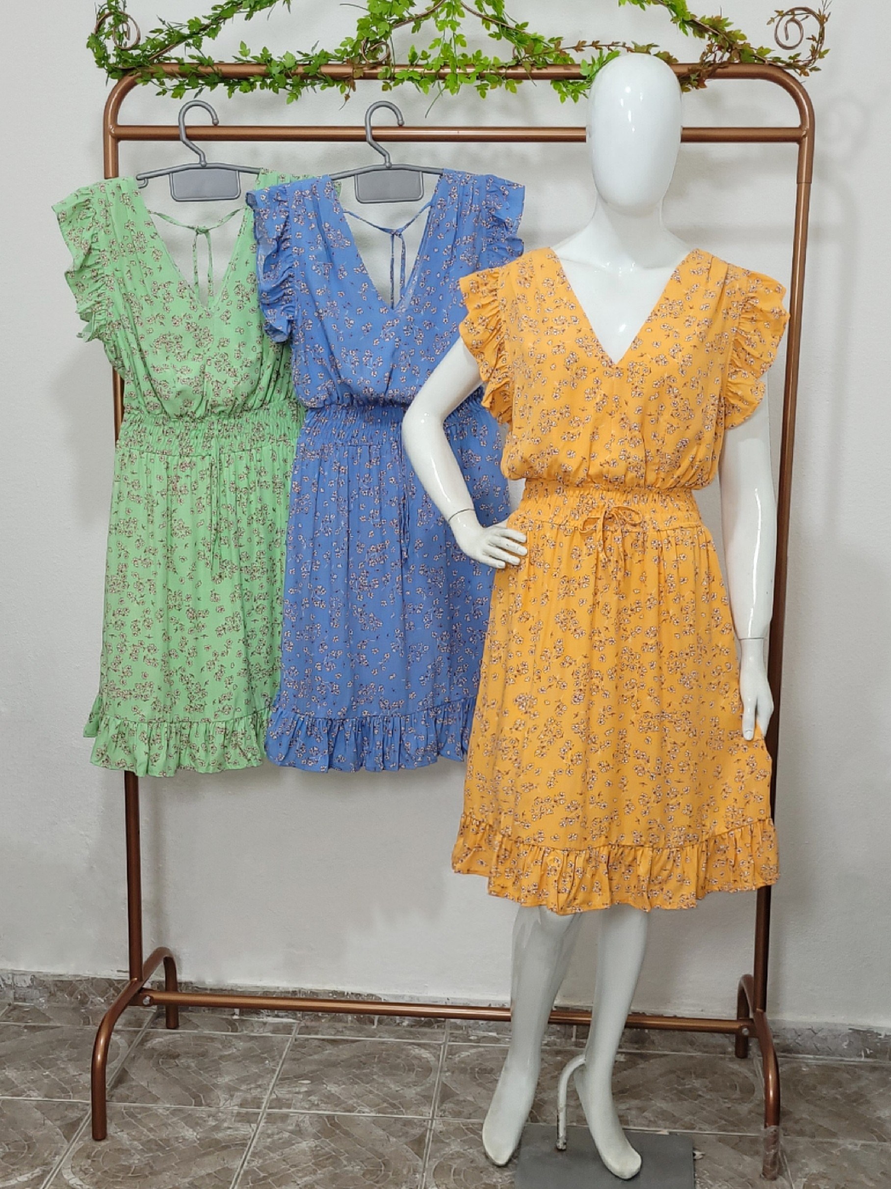 Vestido Manga Babado