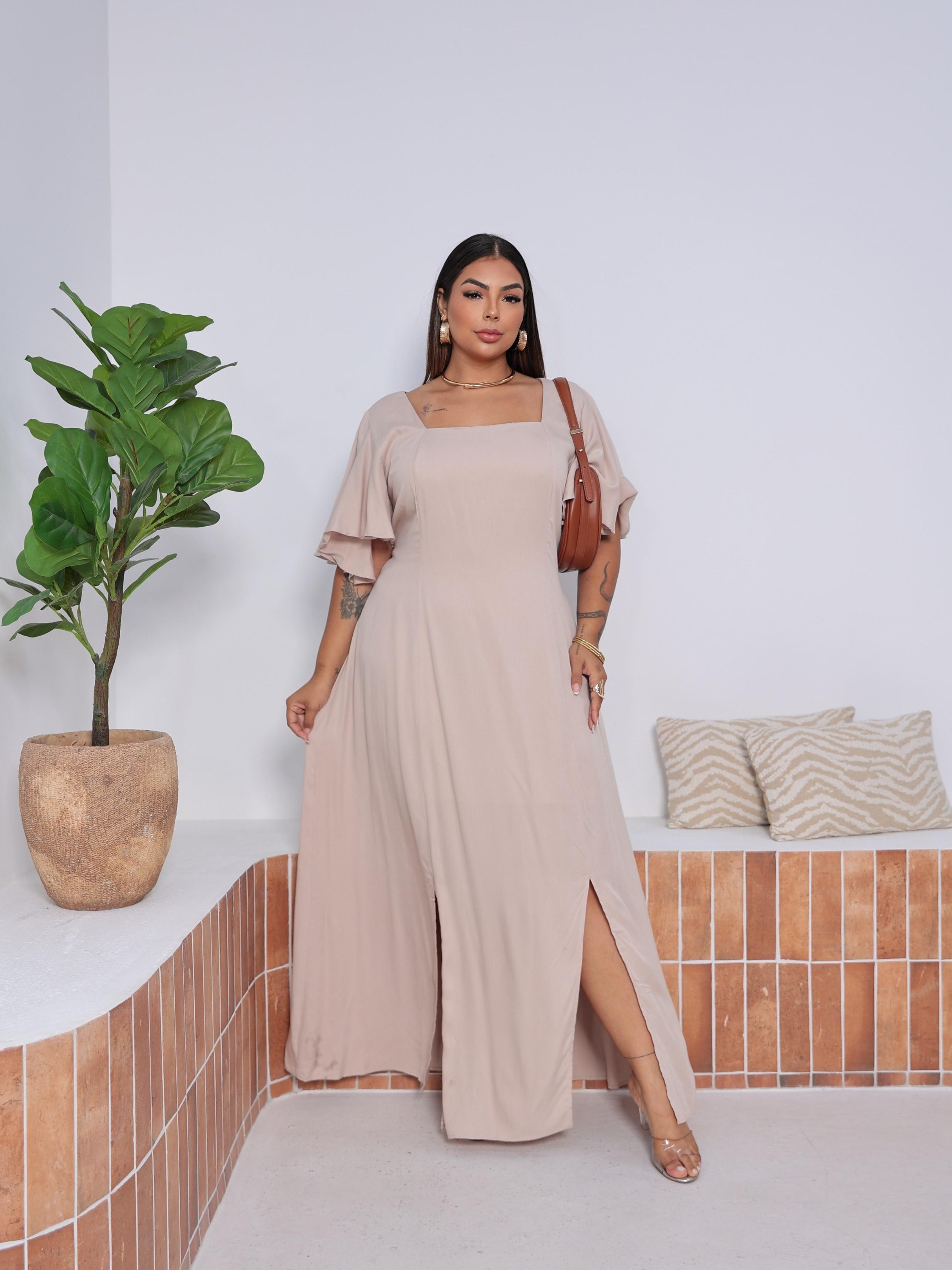 Vestido Manga Babado Longo