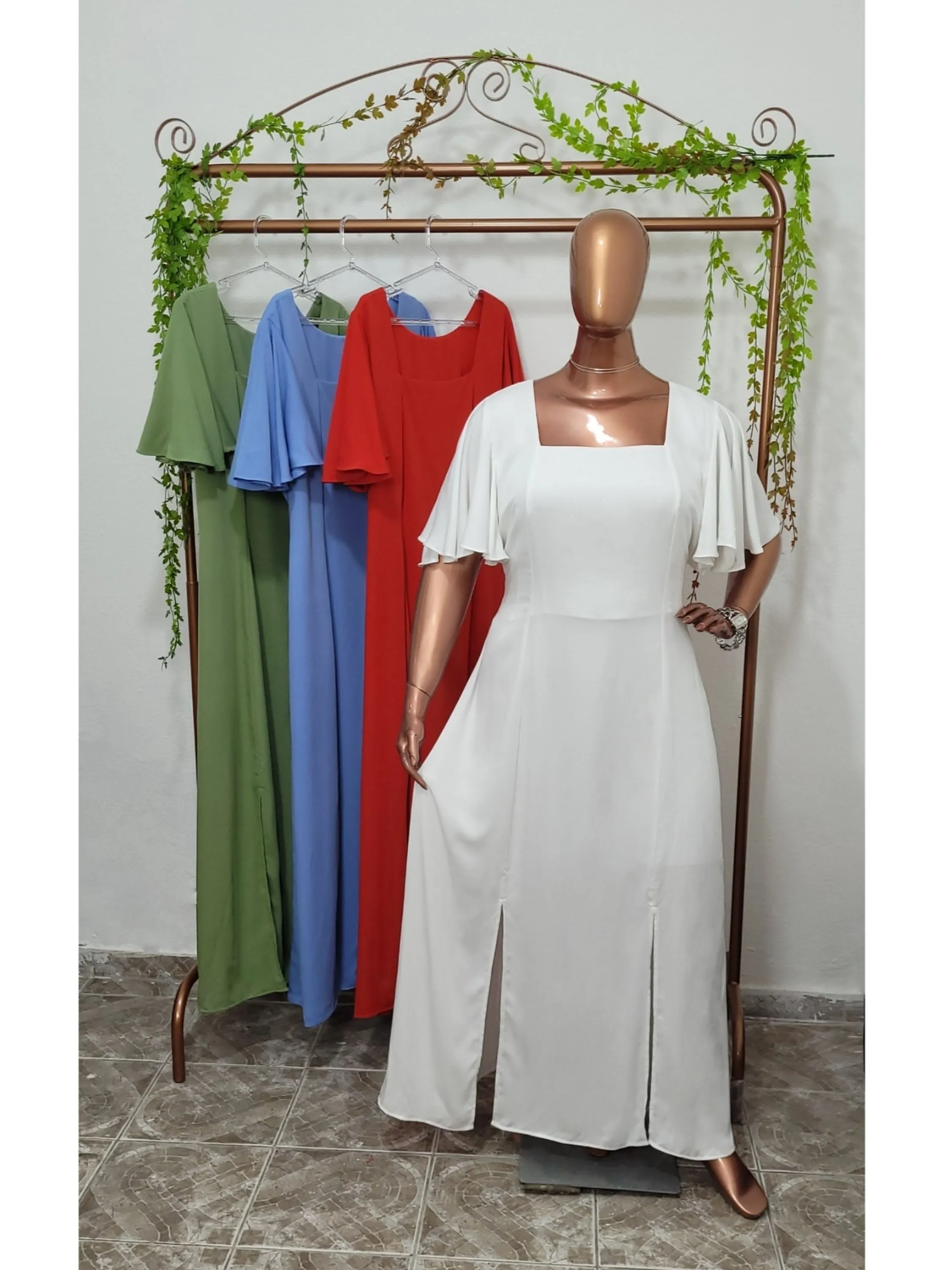 Vestido Manga Babado Longo