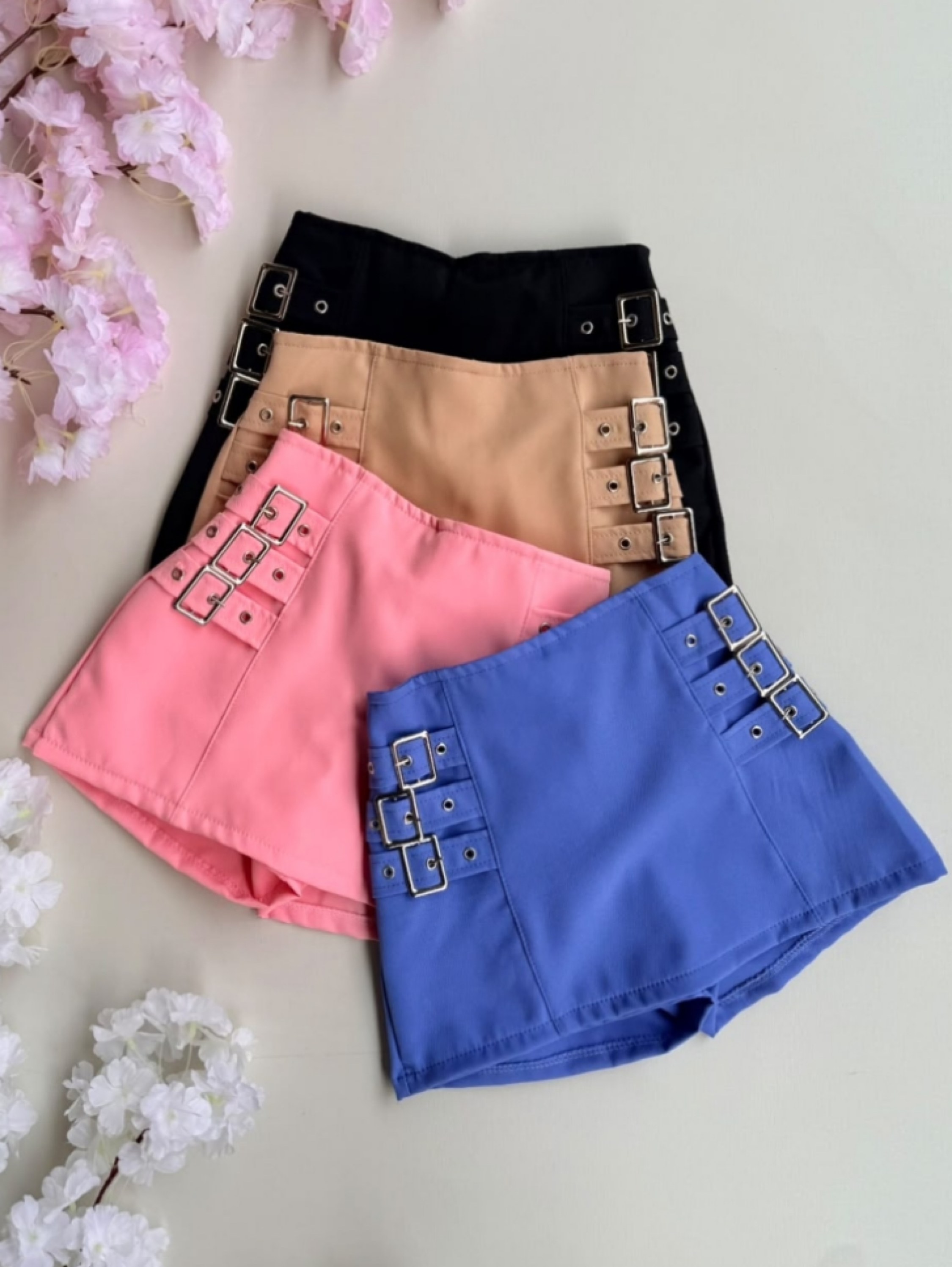Shorts Saia Fivela Alfaiataria Infantil