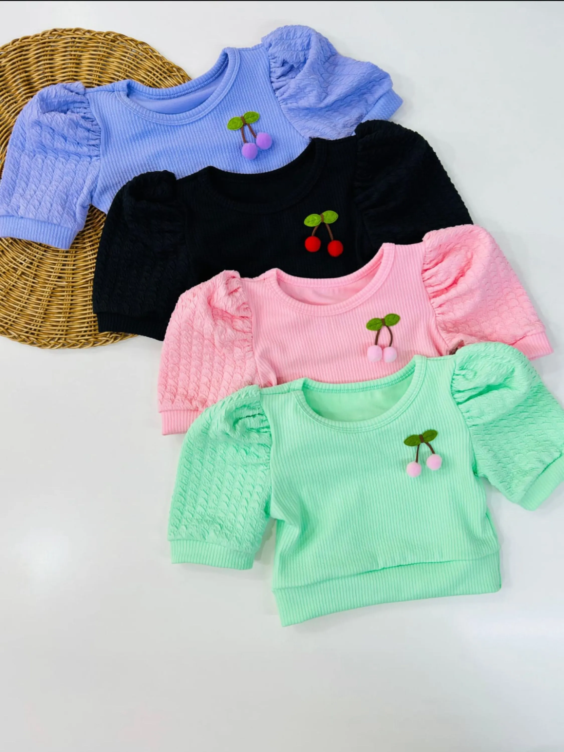 Cropped cereja infantil