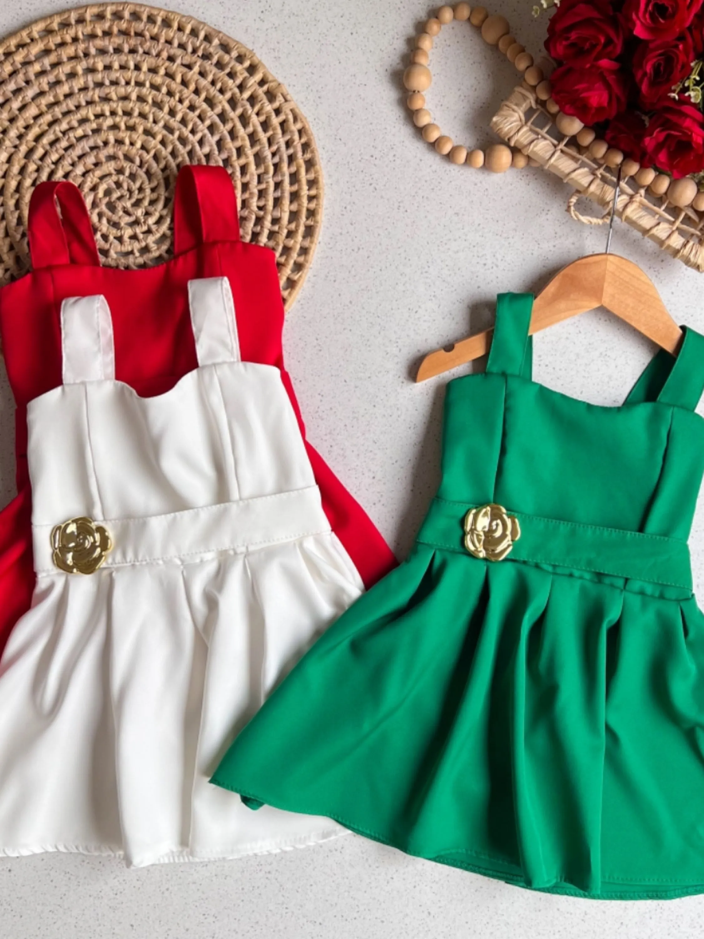 Vestido curto fivela Infantil