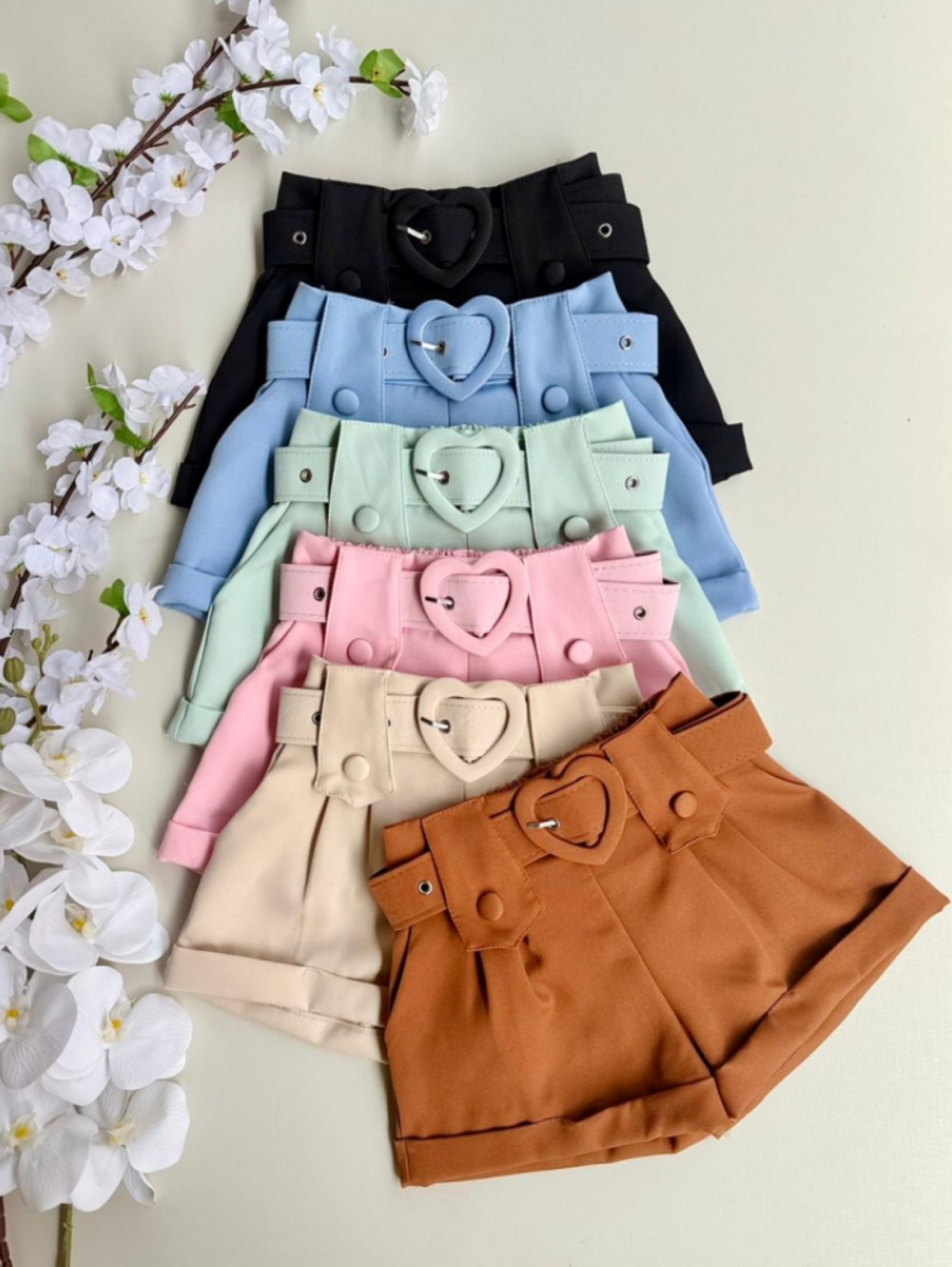 Shorts Cinto Coração Infantil