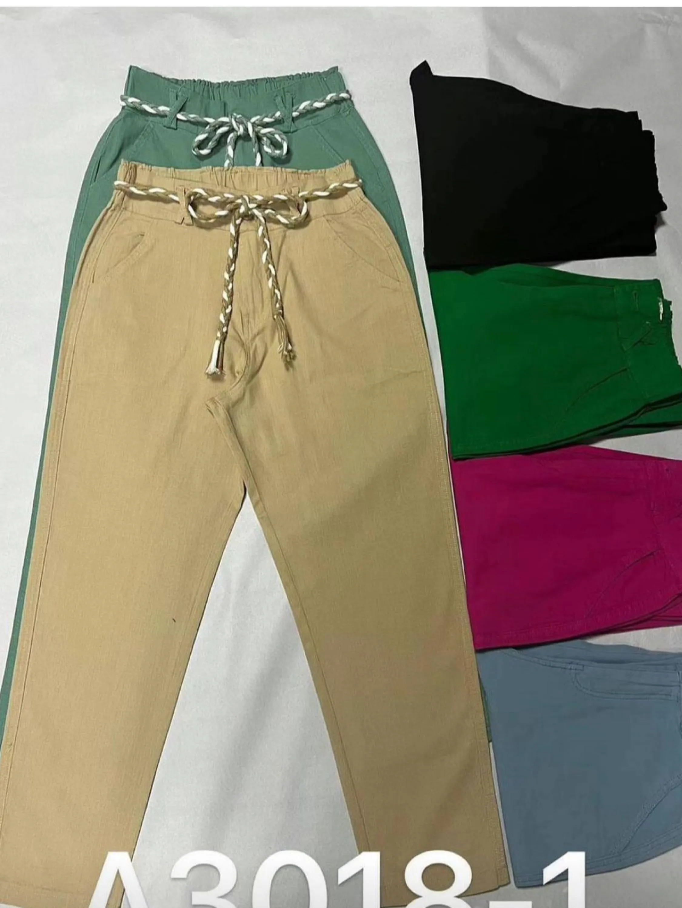 calça de linho Tem elasticidade