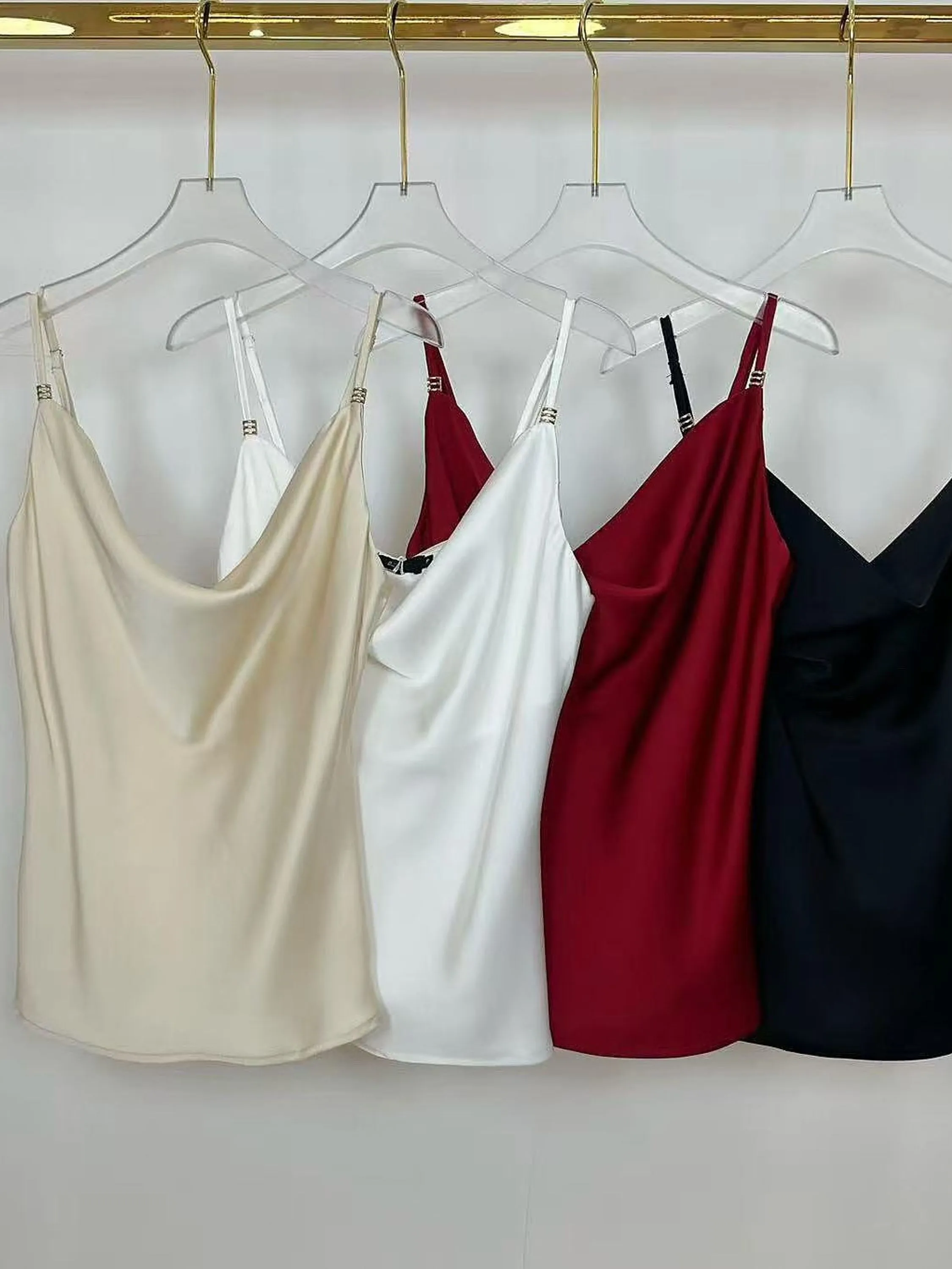 Blusa feminina tecido cetim
