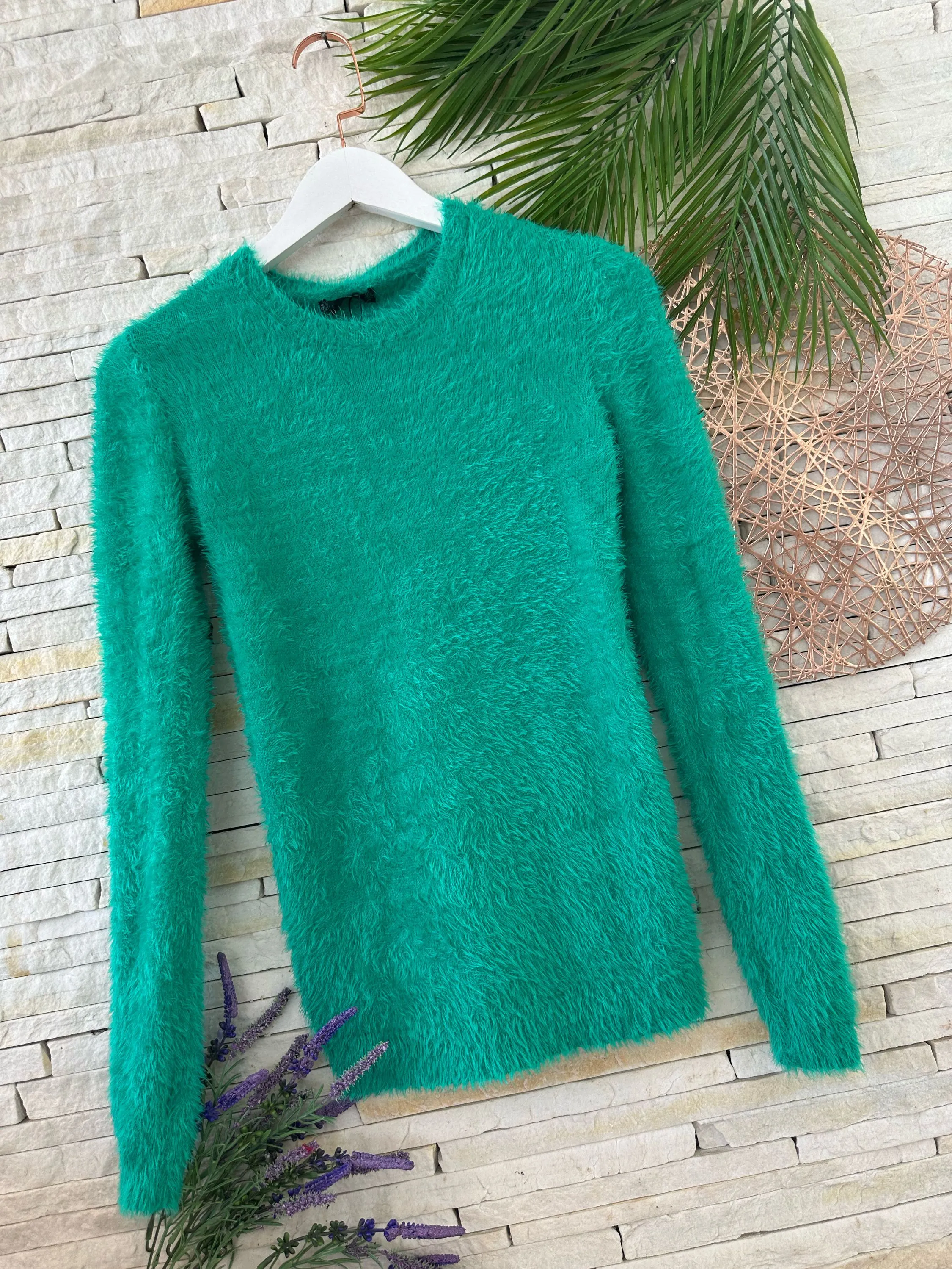 Blusa pelinho manga longa