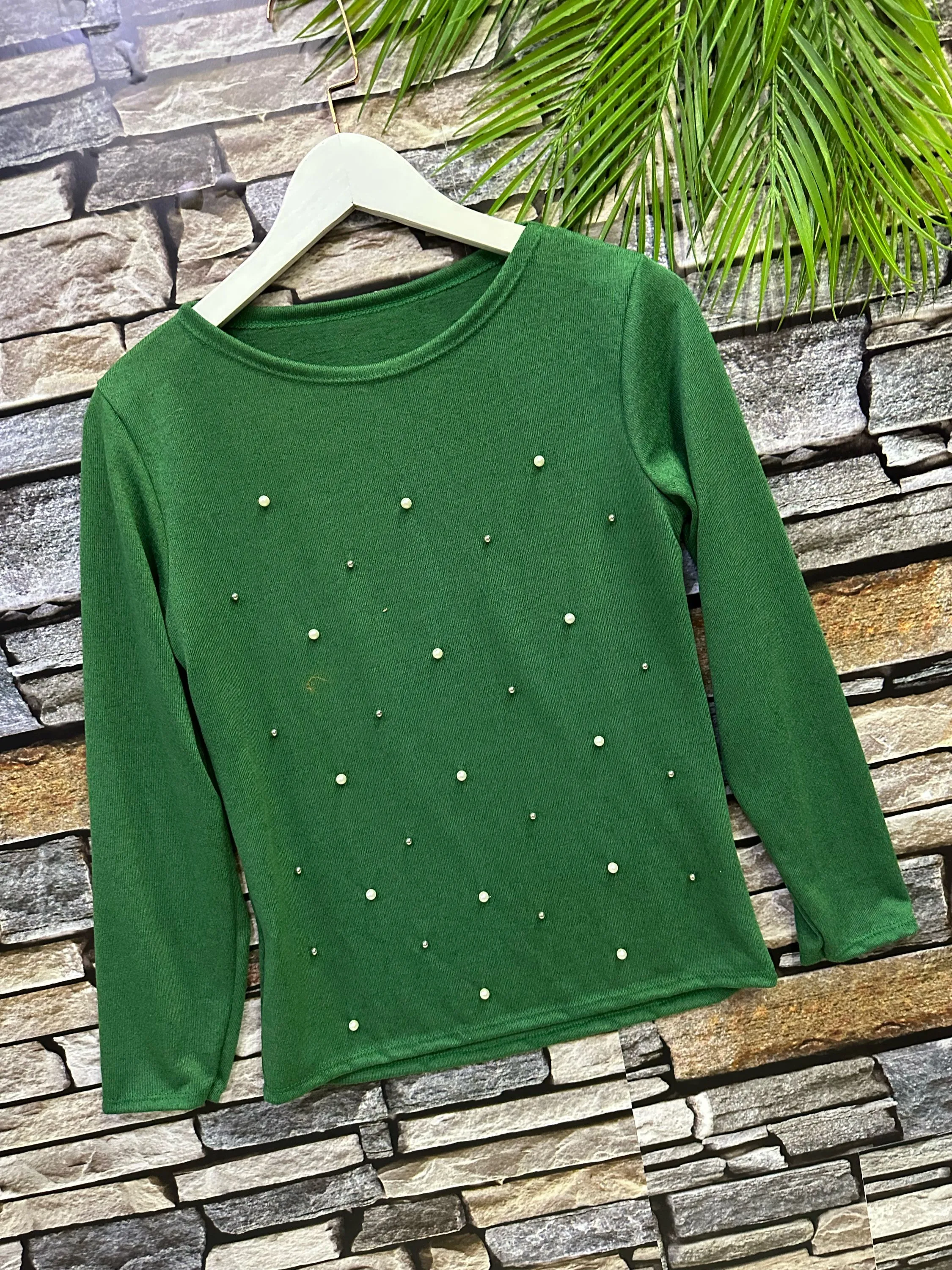 Blusa lãzinha pedrinha Maya modas