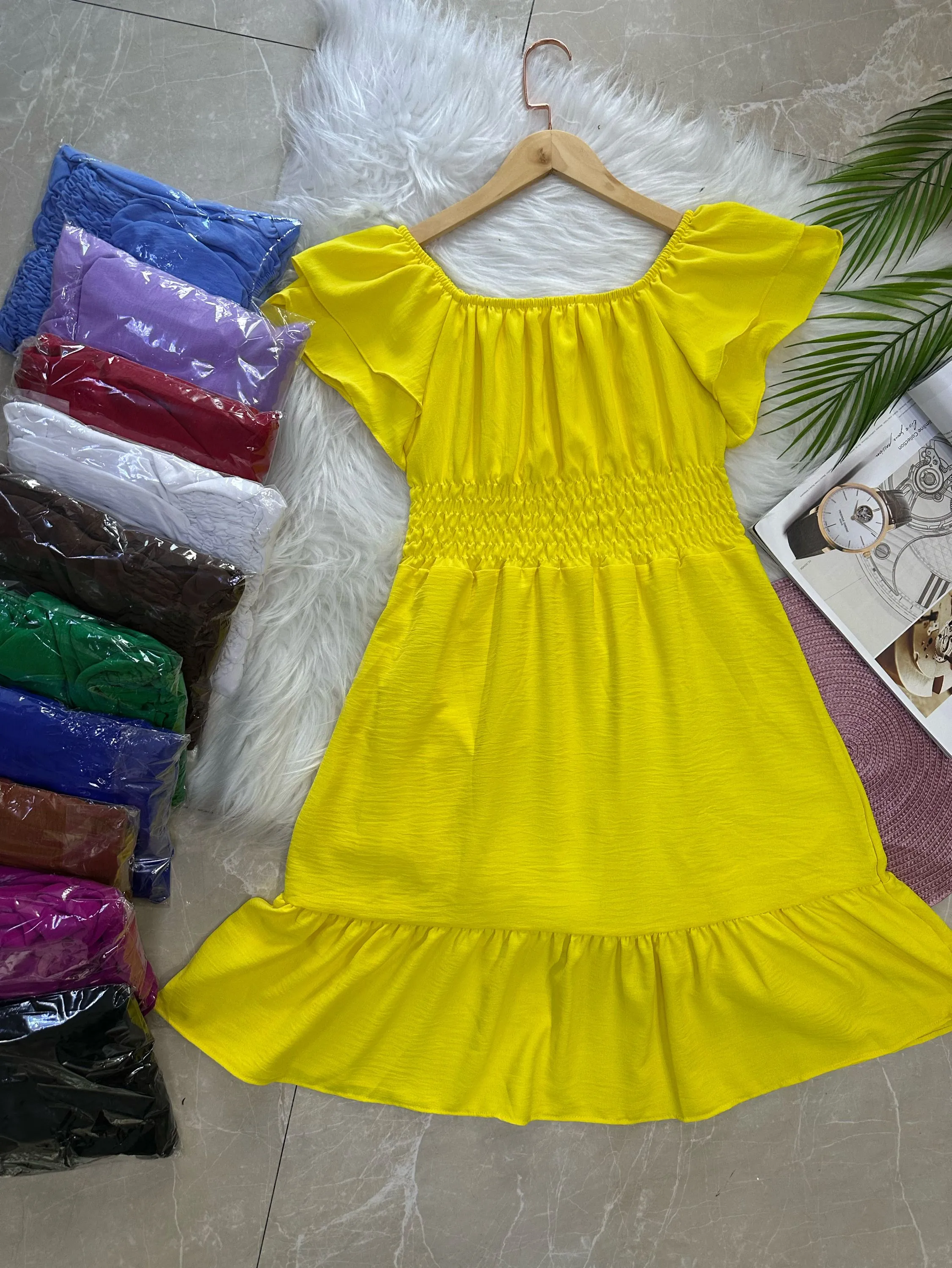 Vestido curto com forro tecido duna Maya modas