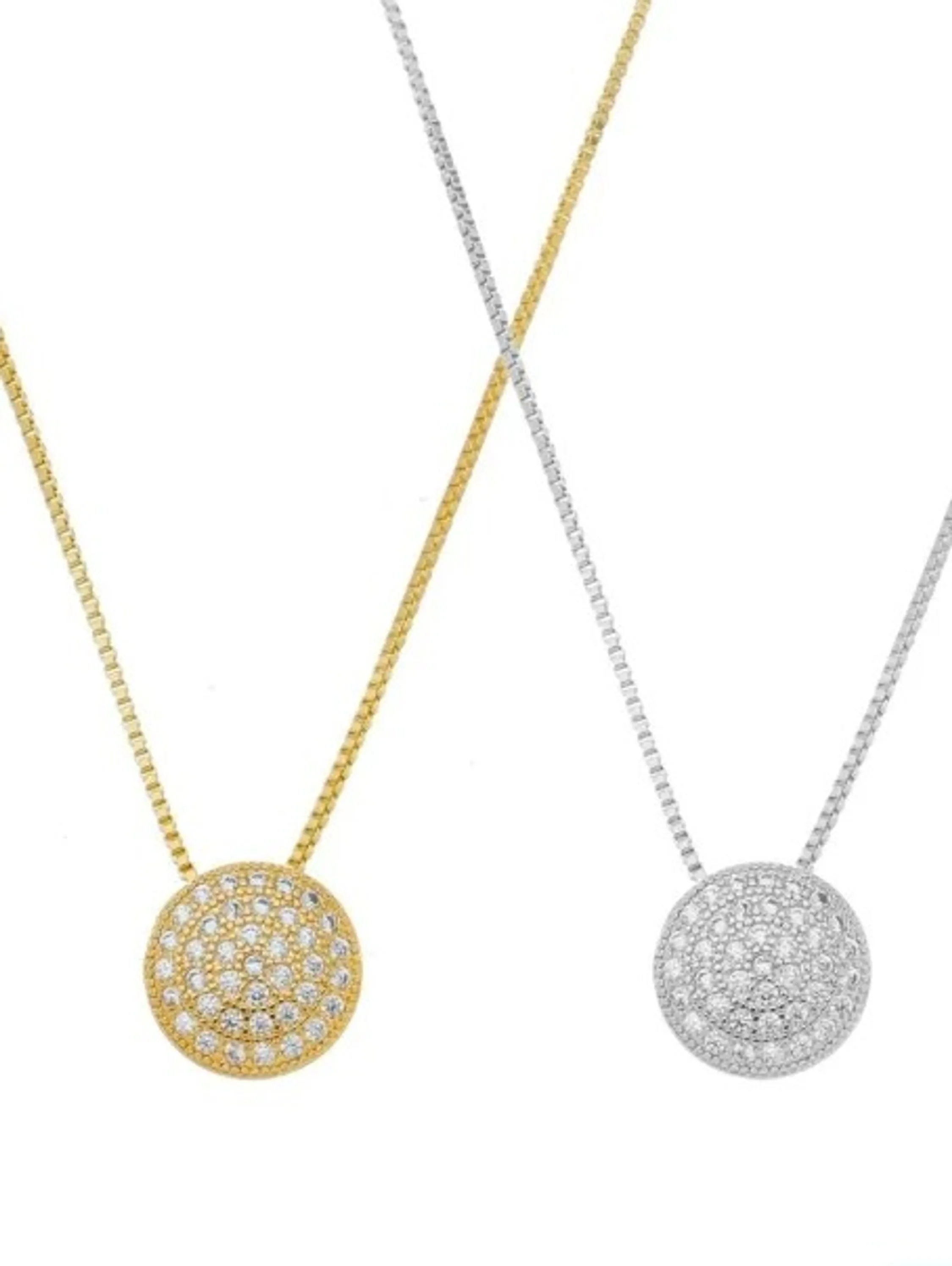 Colar com pingente redondo cravejado em zircônia