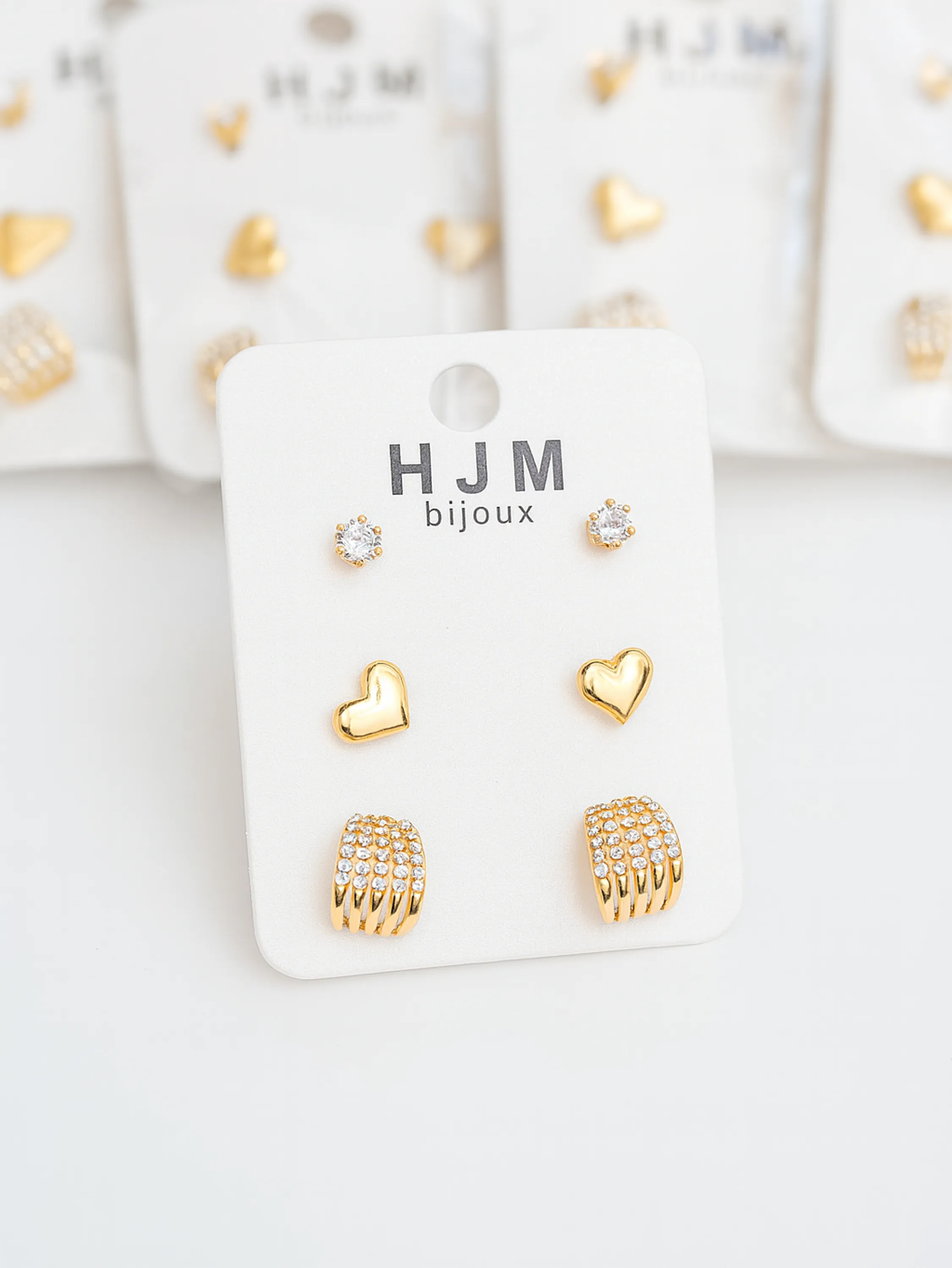 Kit 3 pares de brincos folhados aleatório