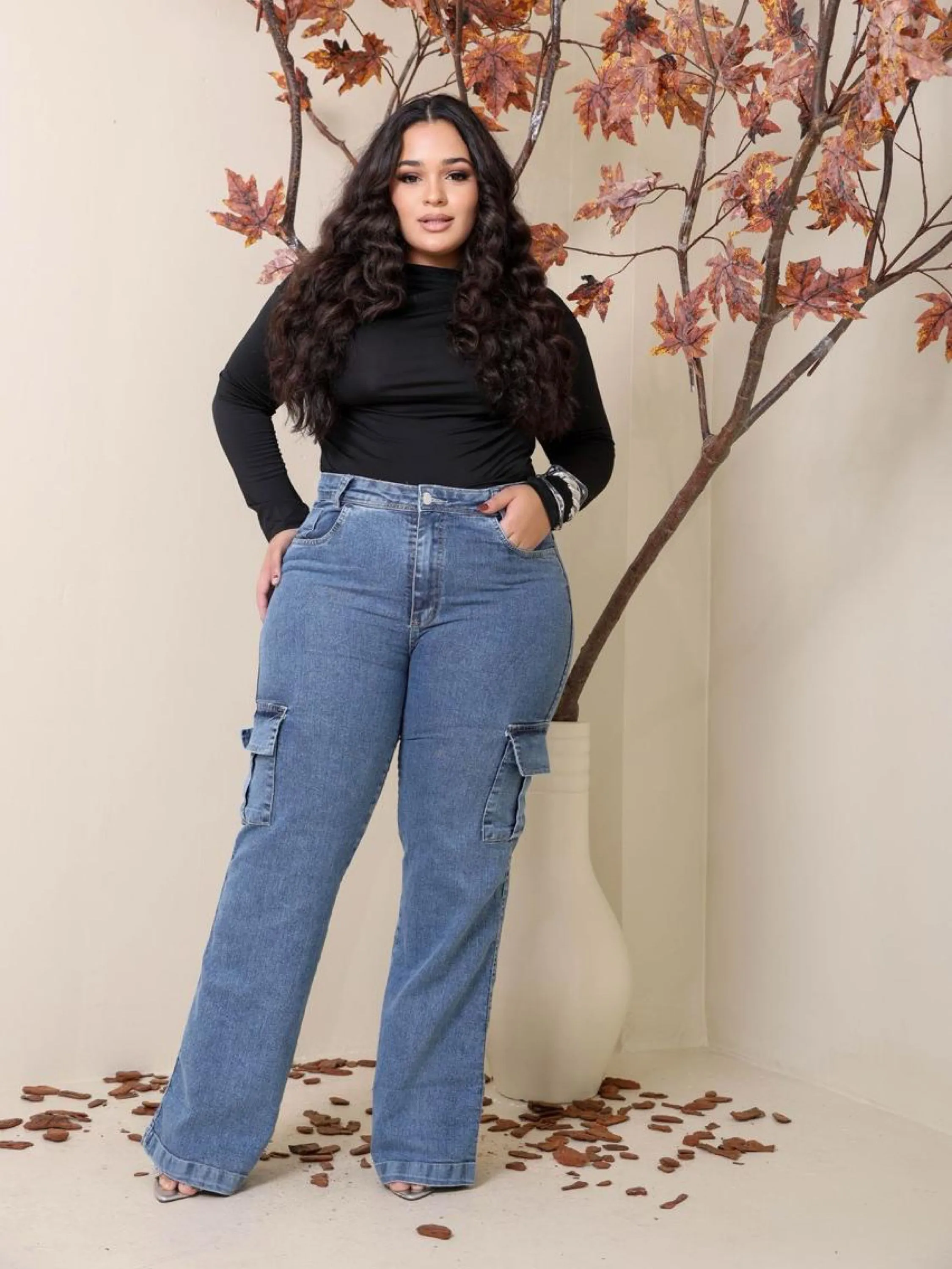 Calça cargo plus size com lycra jeans premium