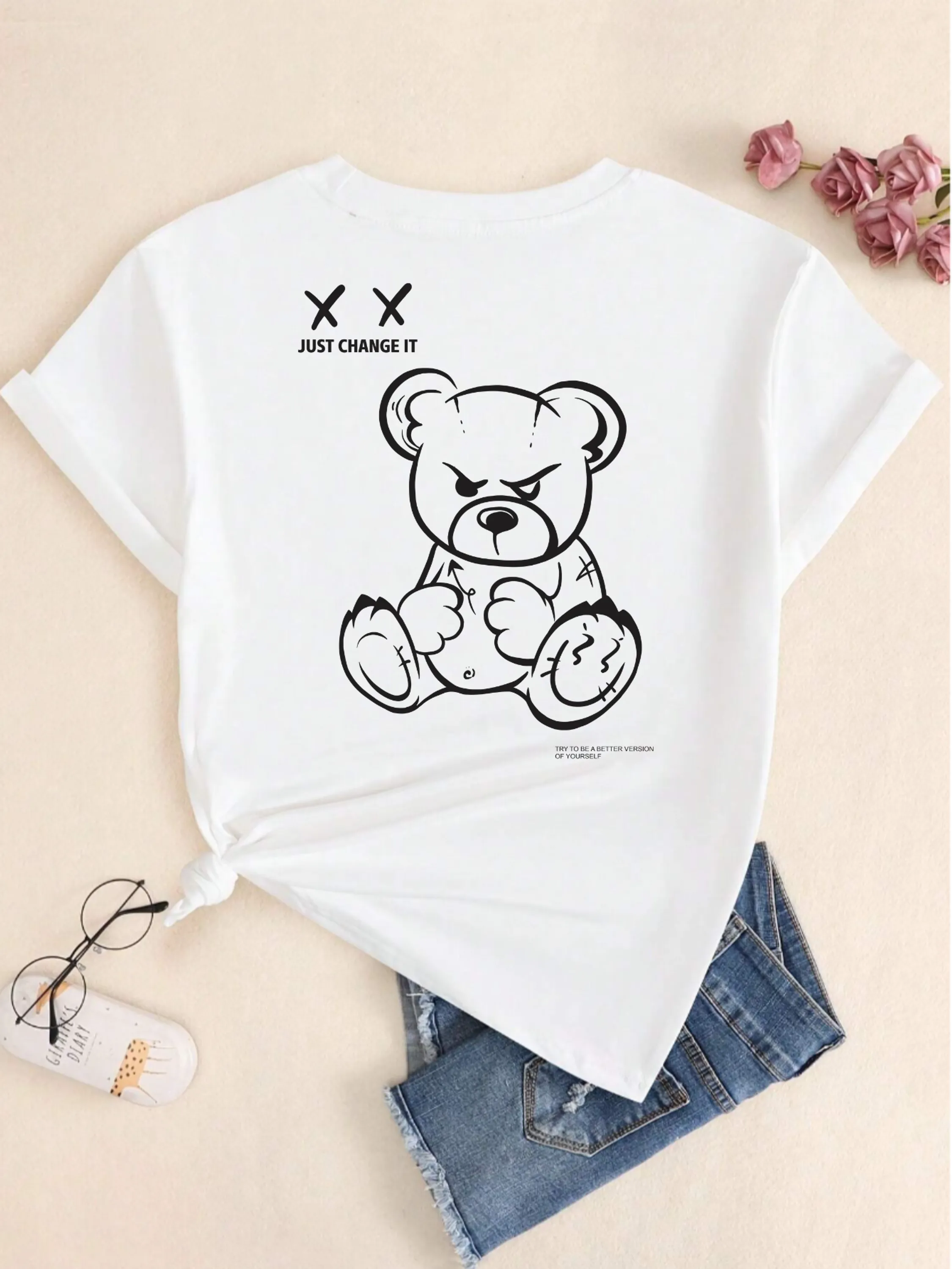 Camiseta Feminina Babylook Strretwear Estampa  Urso De Pelúcia Blusa T-Shirt Estilo Urbano