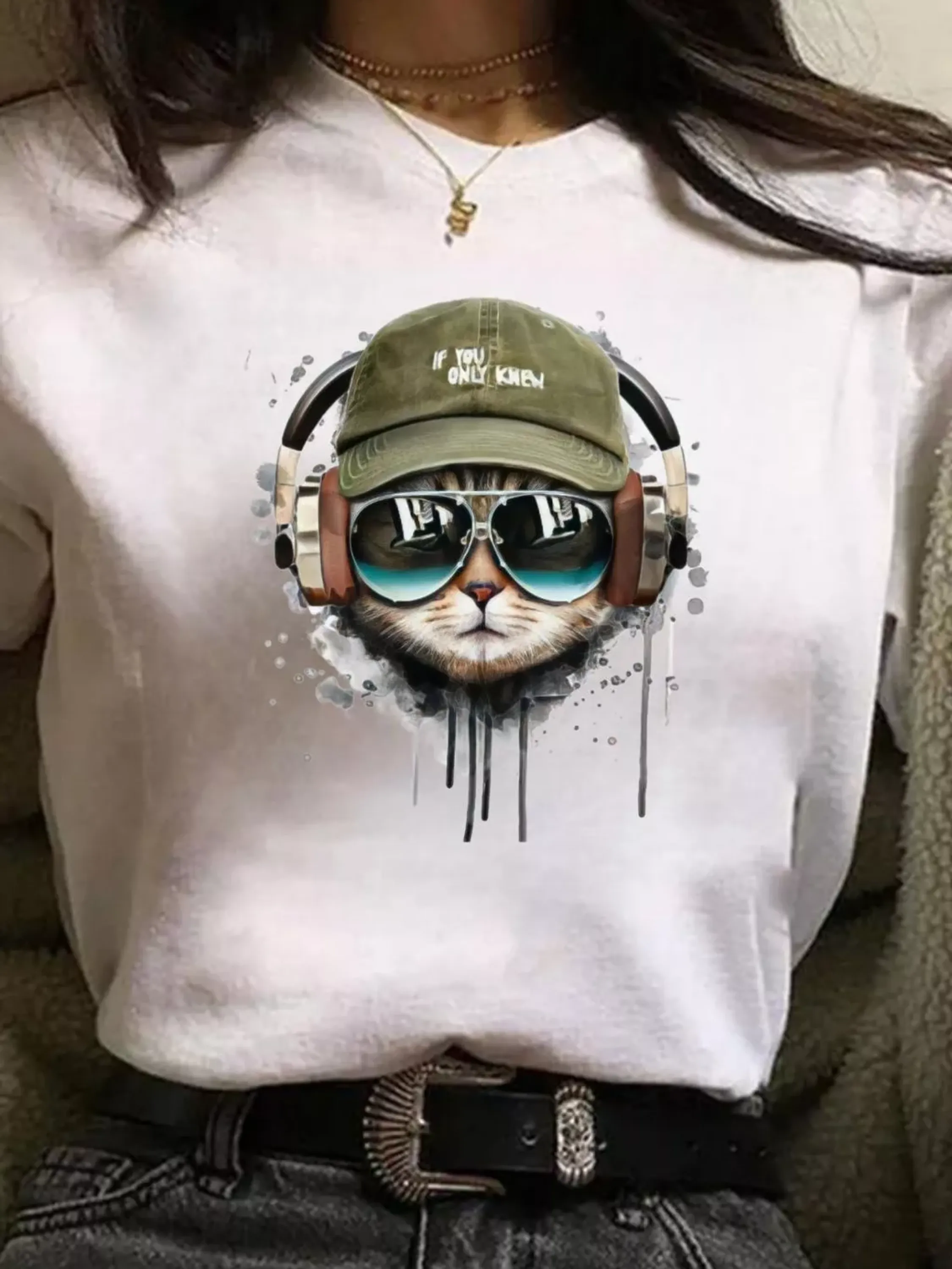 Camiseta Estampa Streetwear Gato De Fone Camisa Babylook Feminina