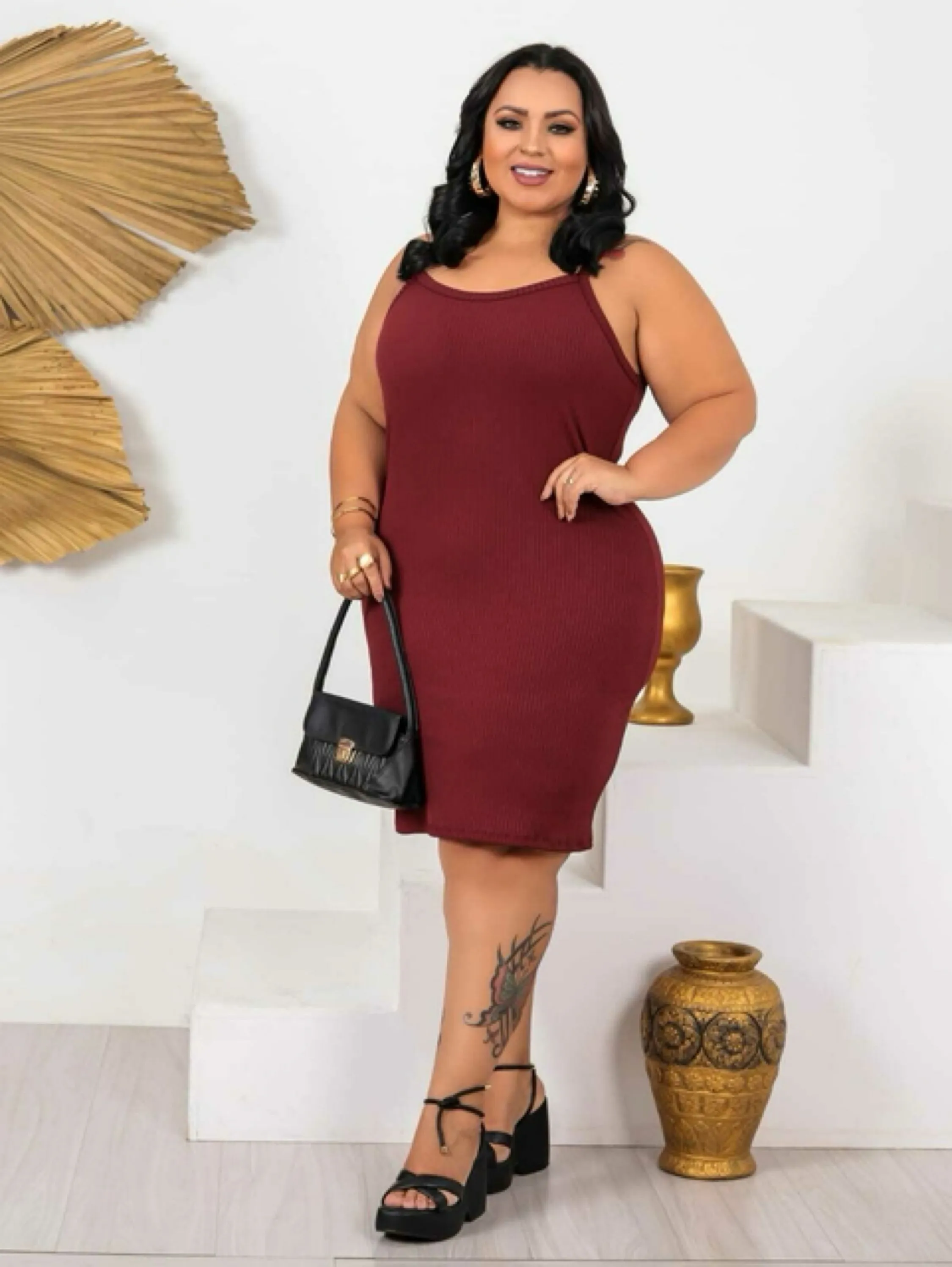 Vestido Plus size Alcinha