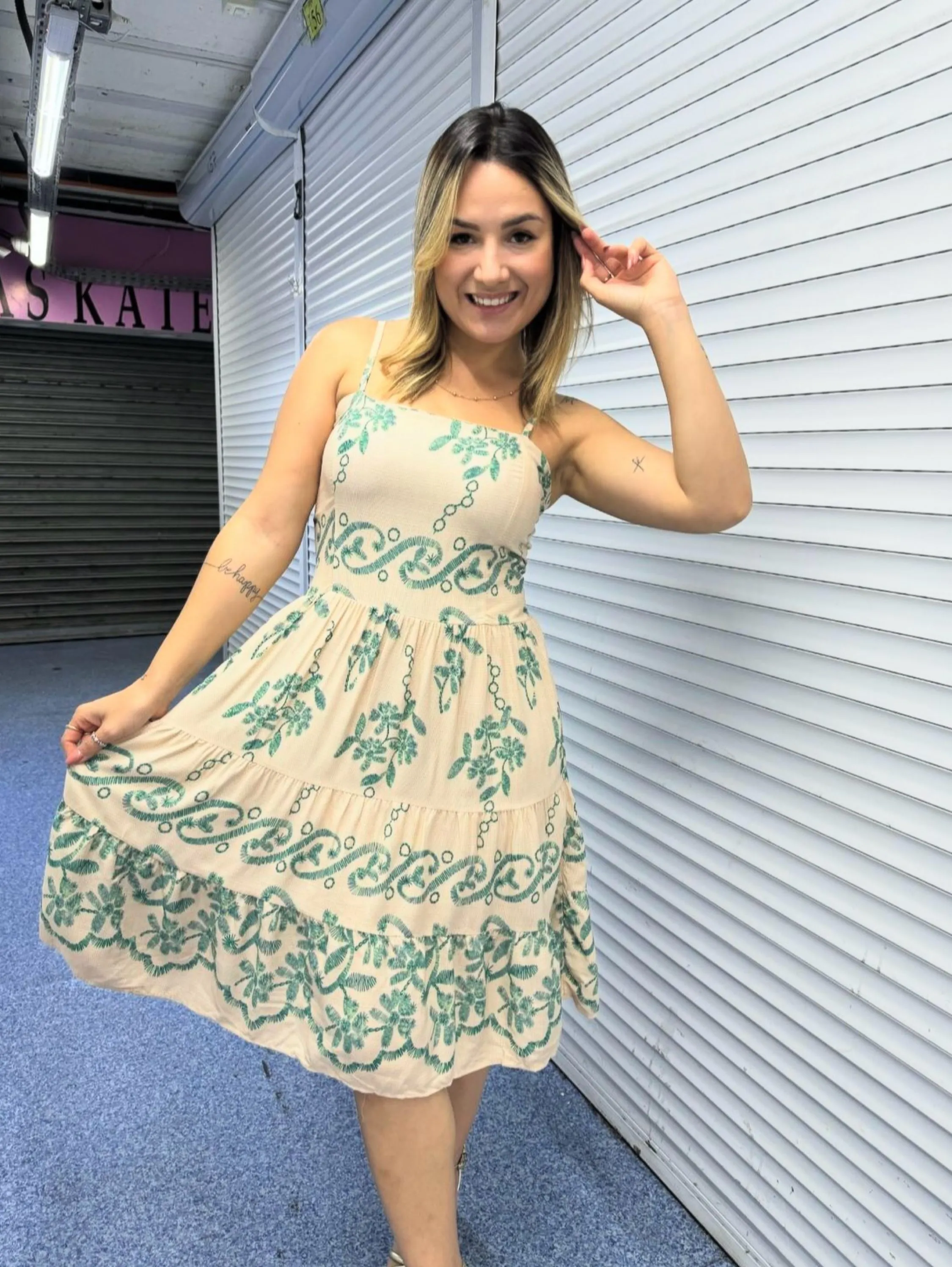 Vestido Feminino Viscolinho Curto Colorido Alcinha com Bojo