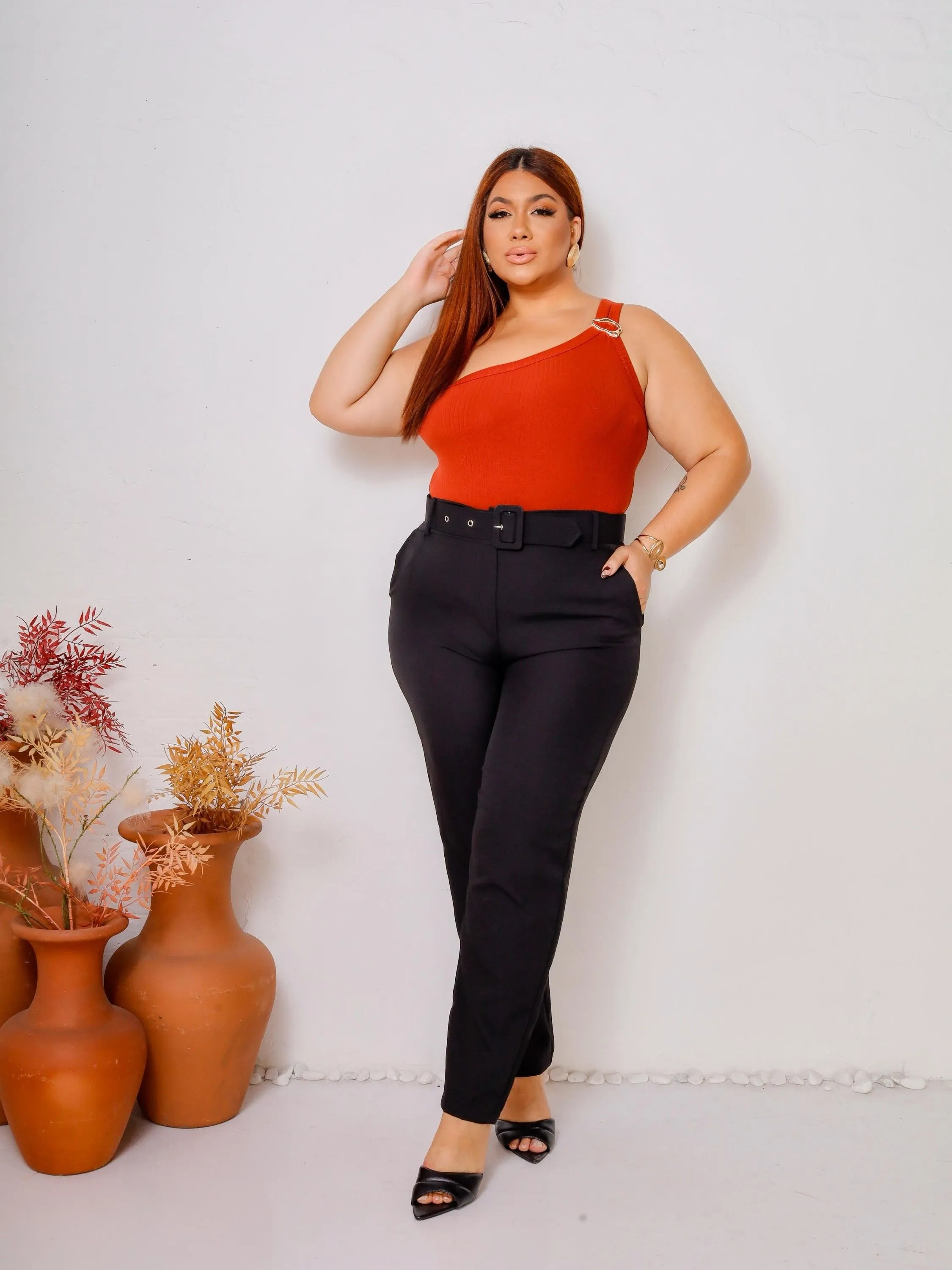 Calça eskiny tamanho pluss size