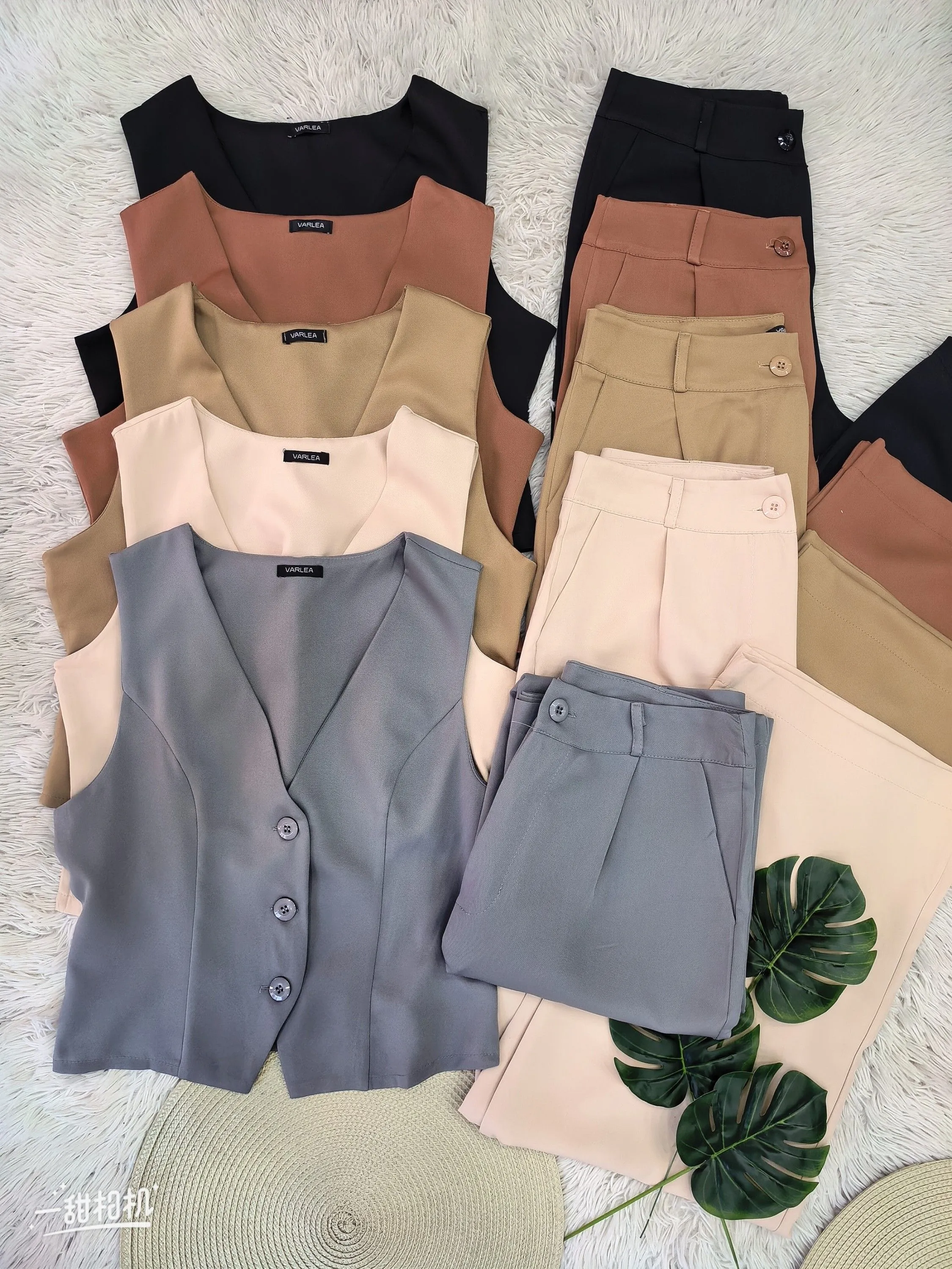 conjunto de alfaiataria feminina coleta com calça