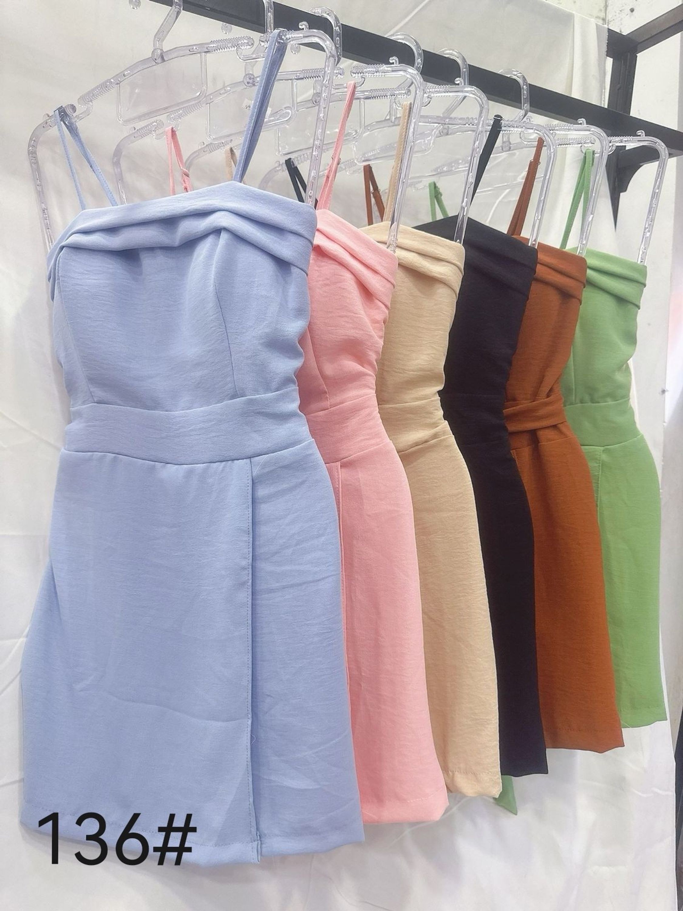 Macaquinho curto duna com short saia 136$