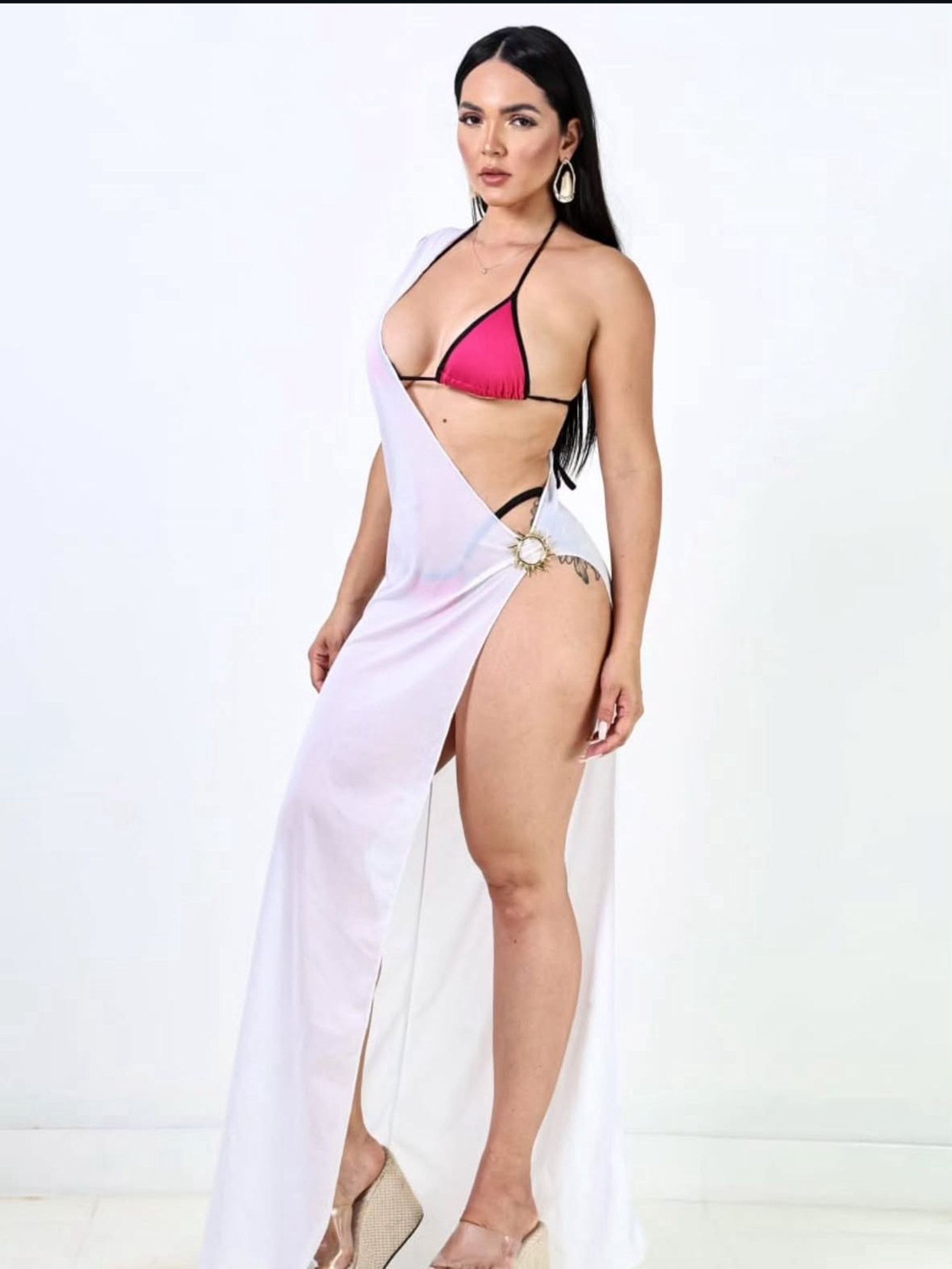 Saída de Praia Longa Assimétrica com Fenda Lateral