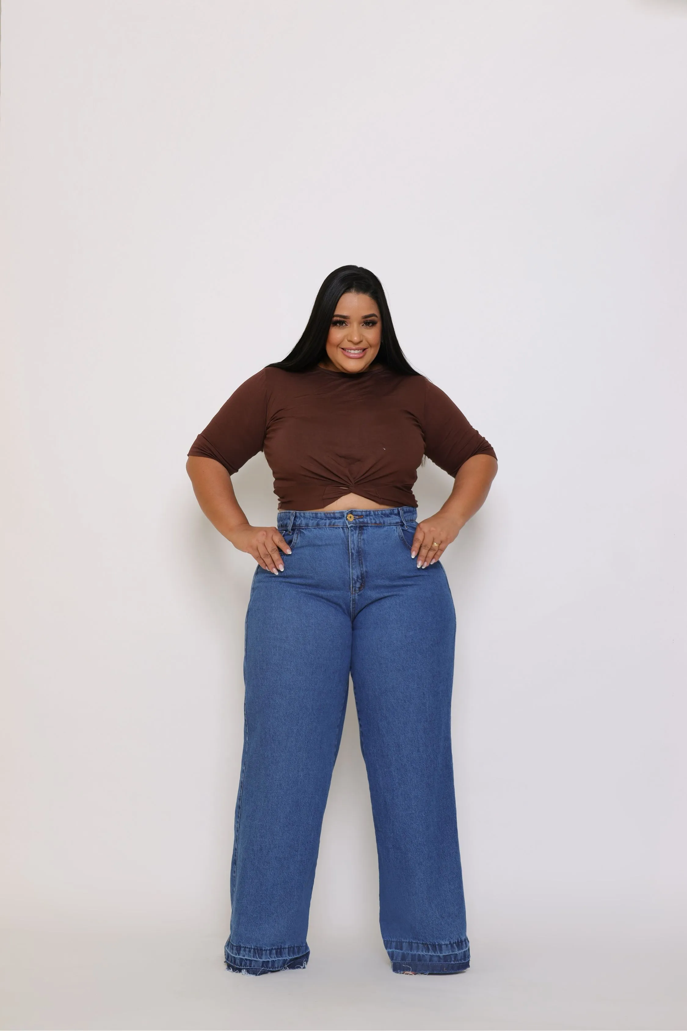 Calça Jeans Wid Leg Plus Size Cintura Alta Tendência