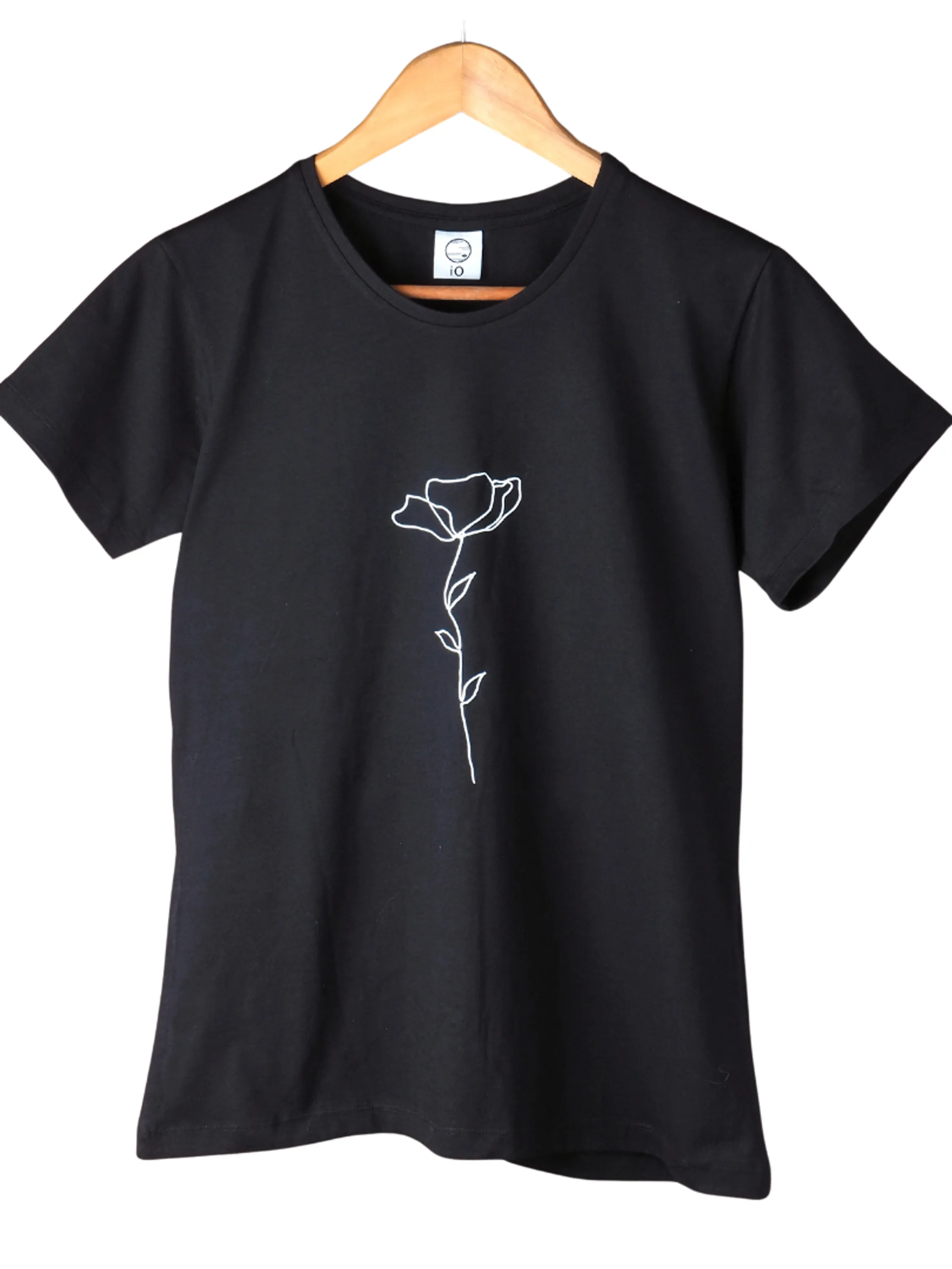 T-shirt feminina estampas variadas