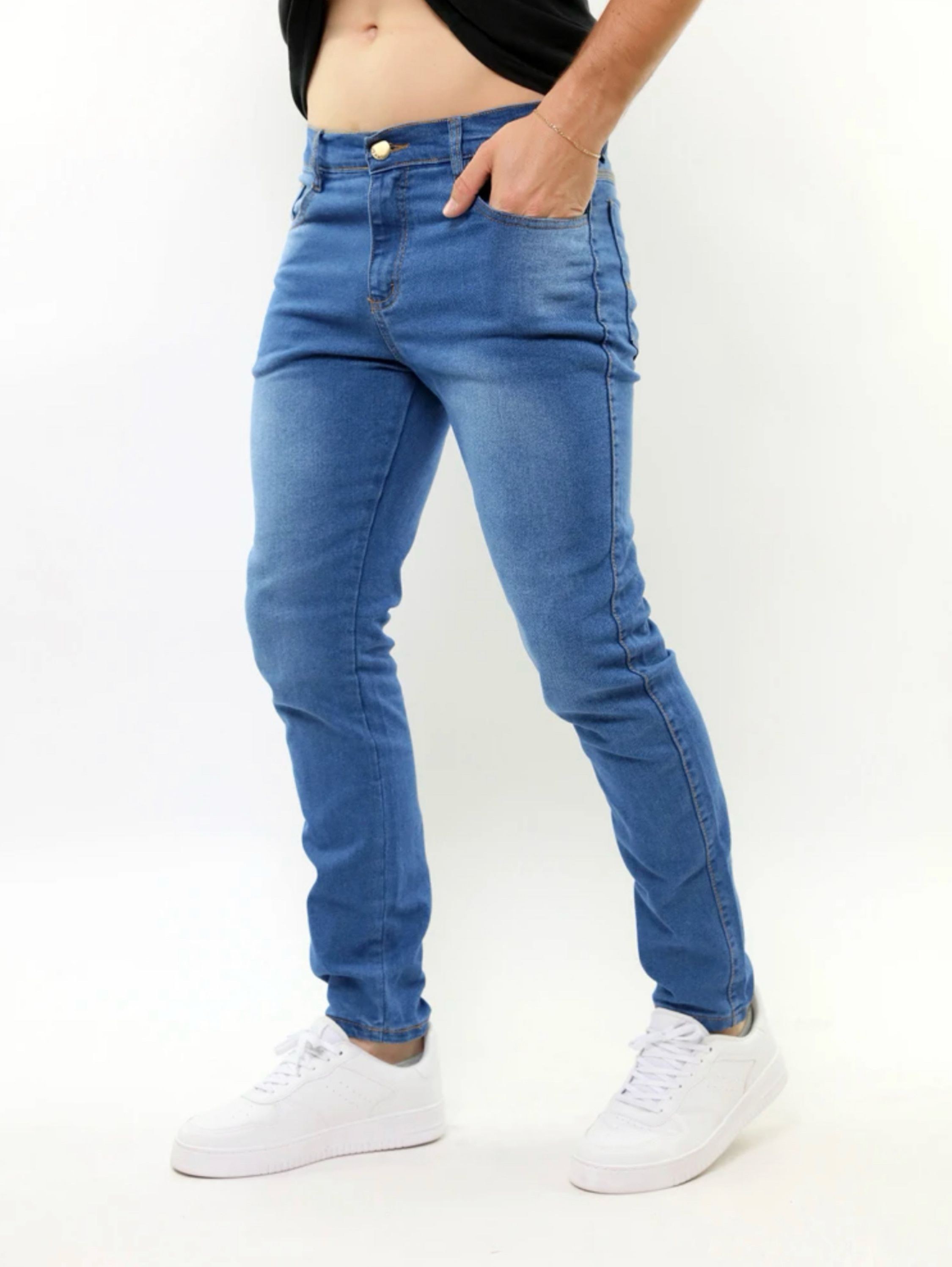 Calça jeans masculina com lycra