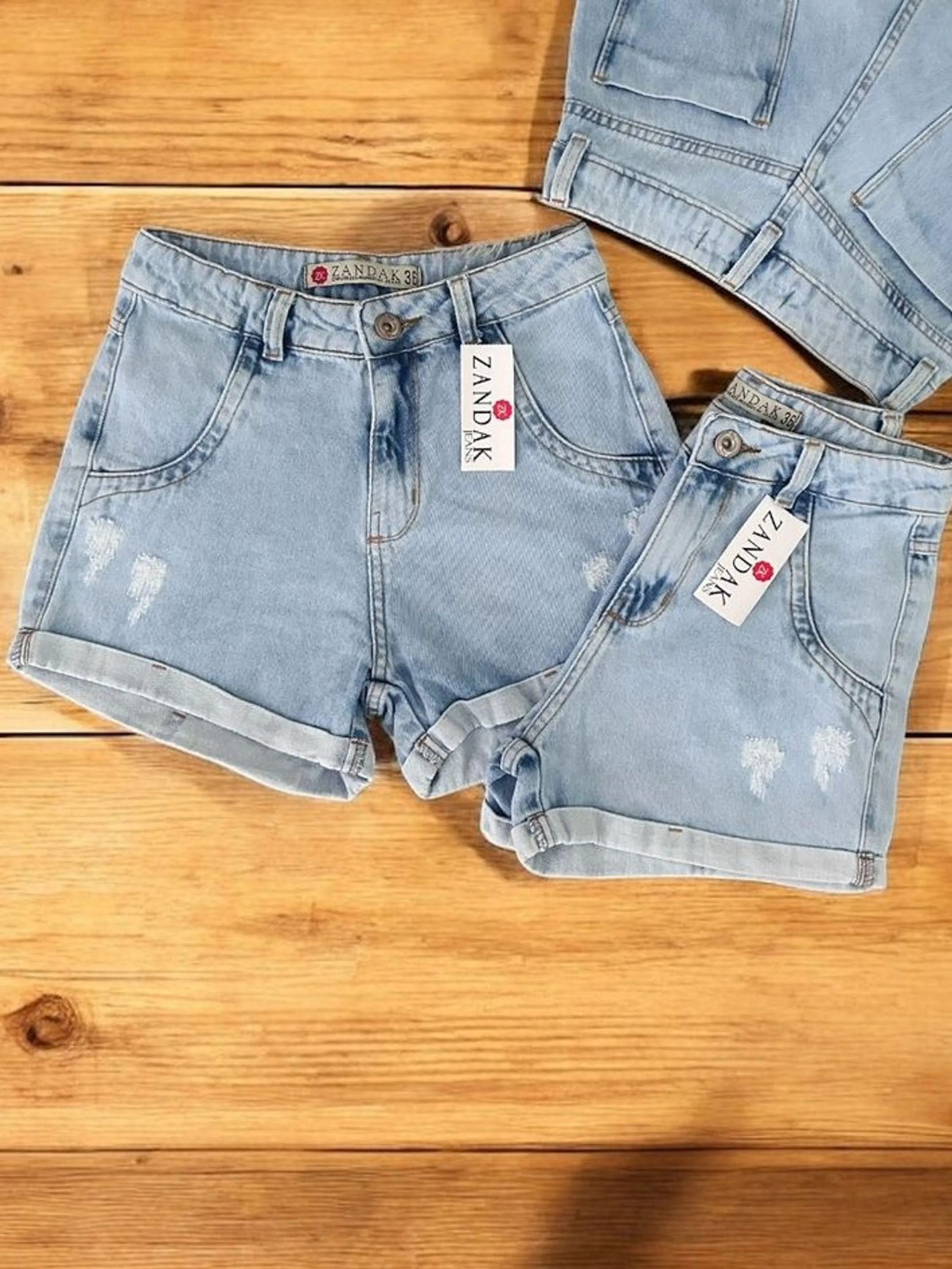 Short feminina jeans clara