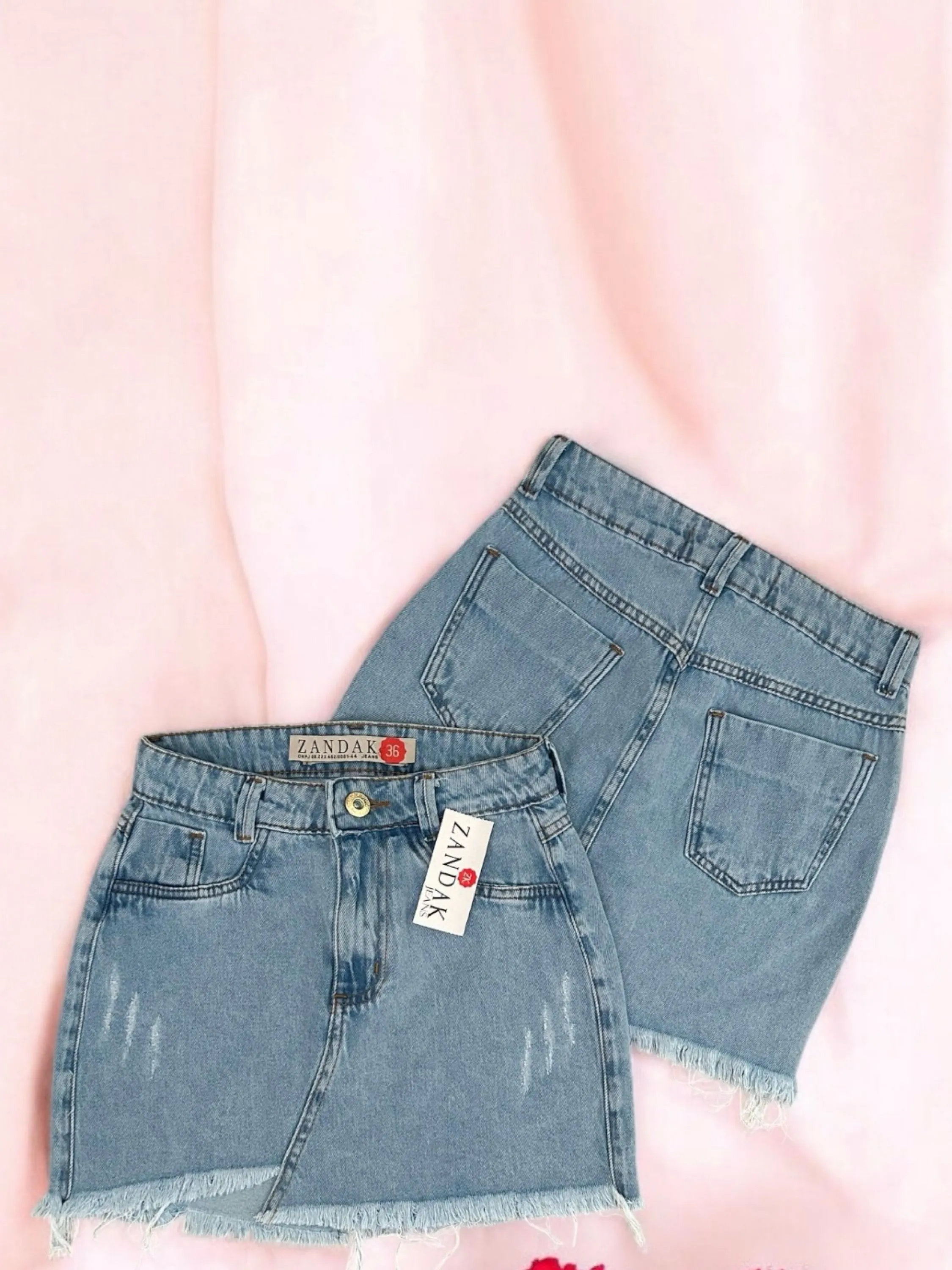 Saia jeans feminina clara