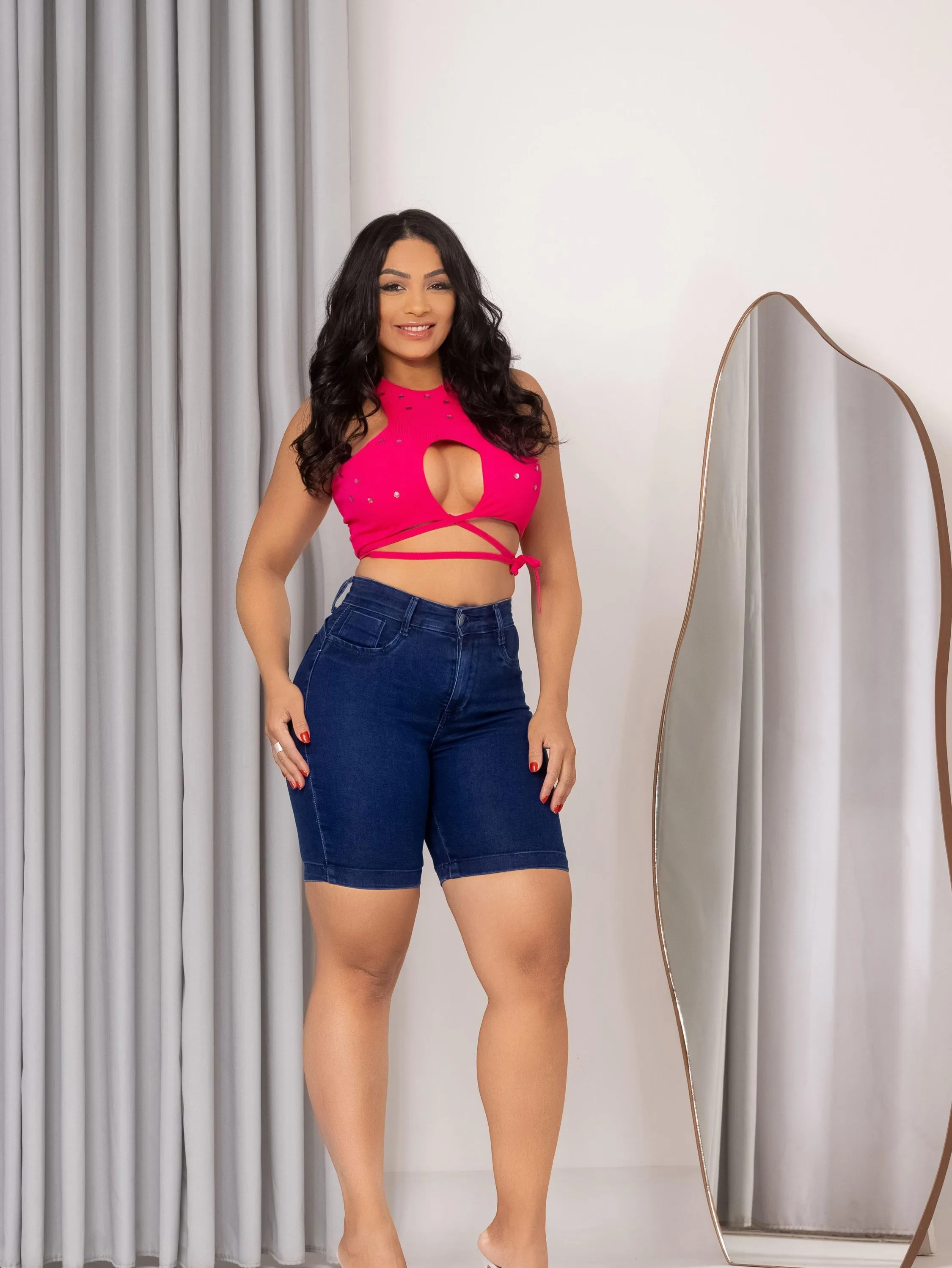 Bermuda jeans feminina jeans escura com lycra