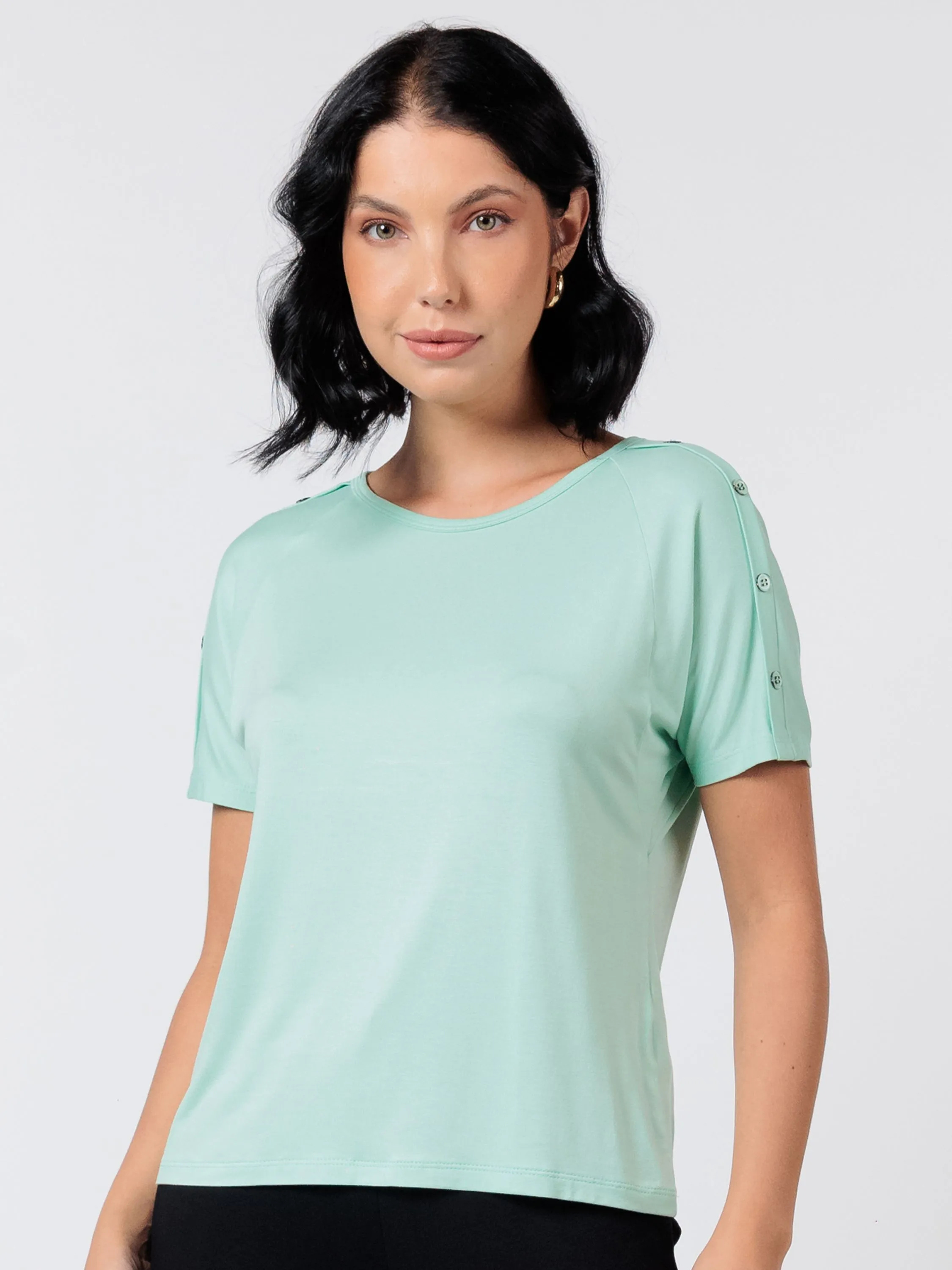 Blusa de Malha com Detalhe em Botão