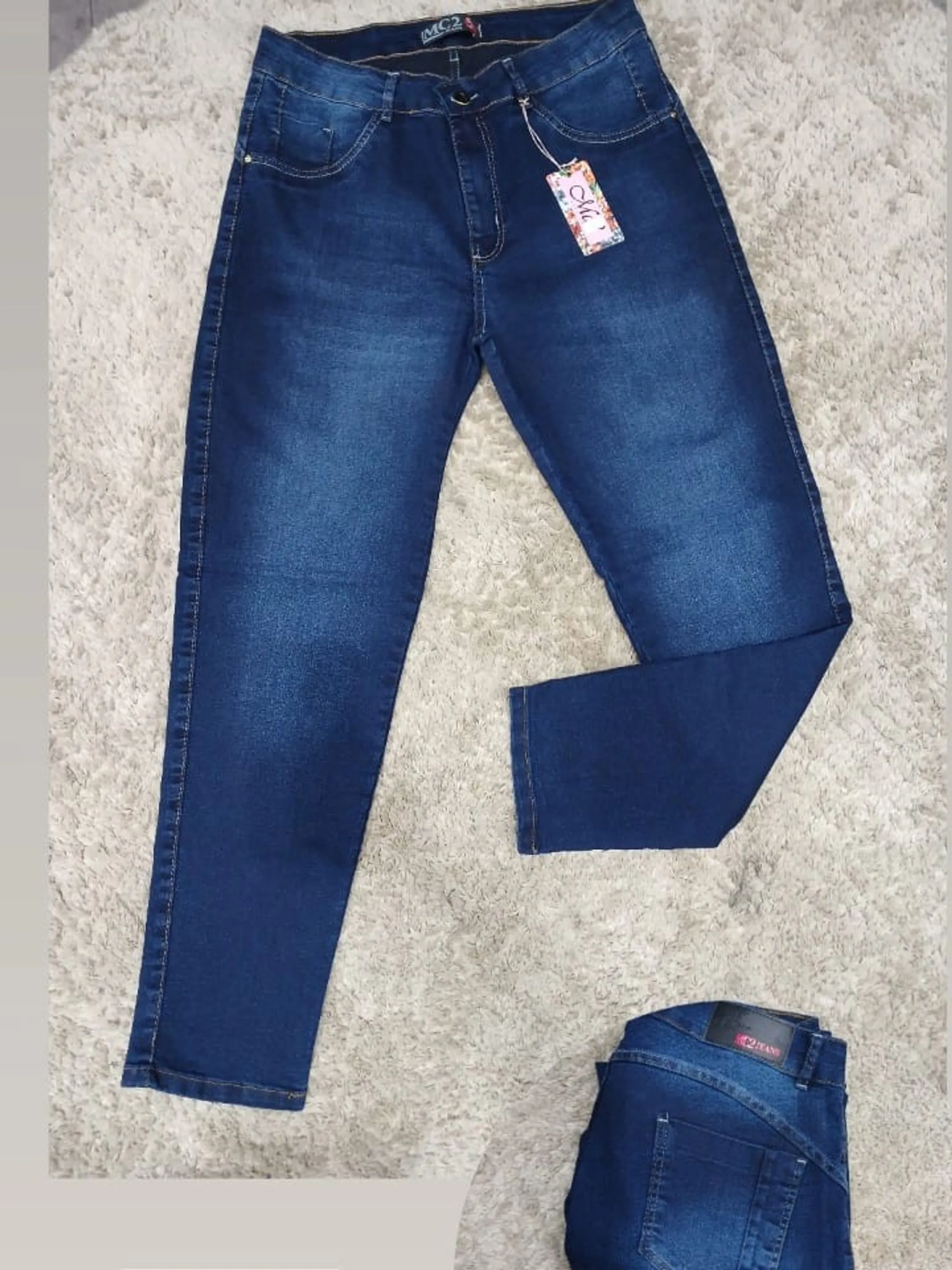 Calça jeans plus size feminina com elastano