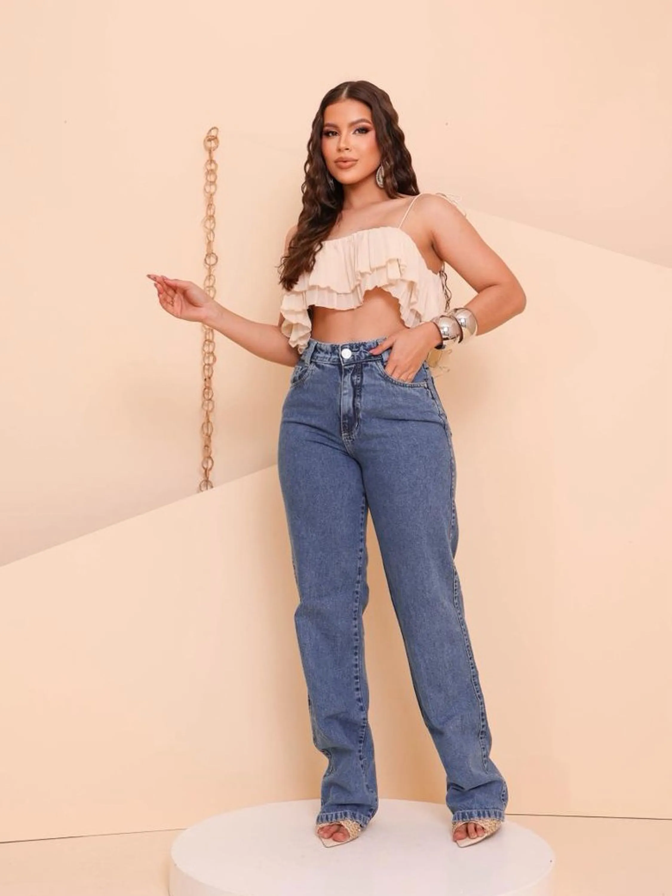 Calça wide leg jeans sem elastano.