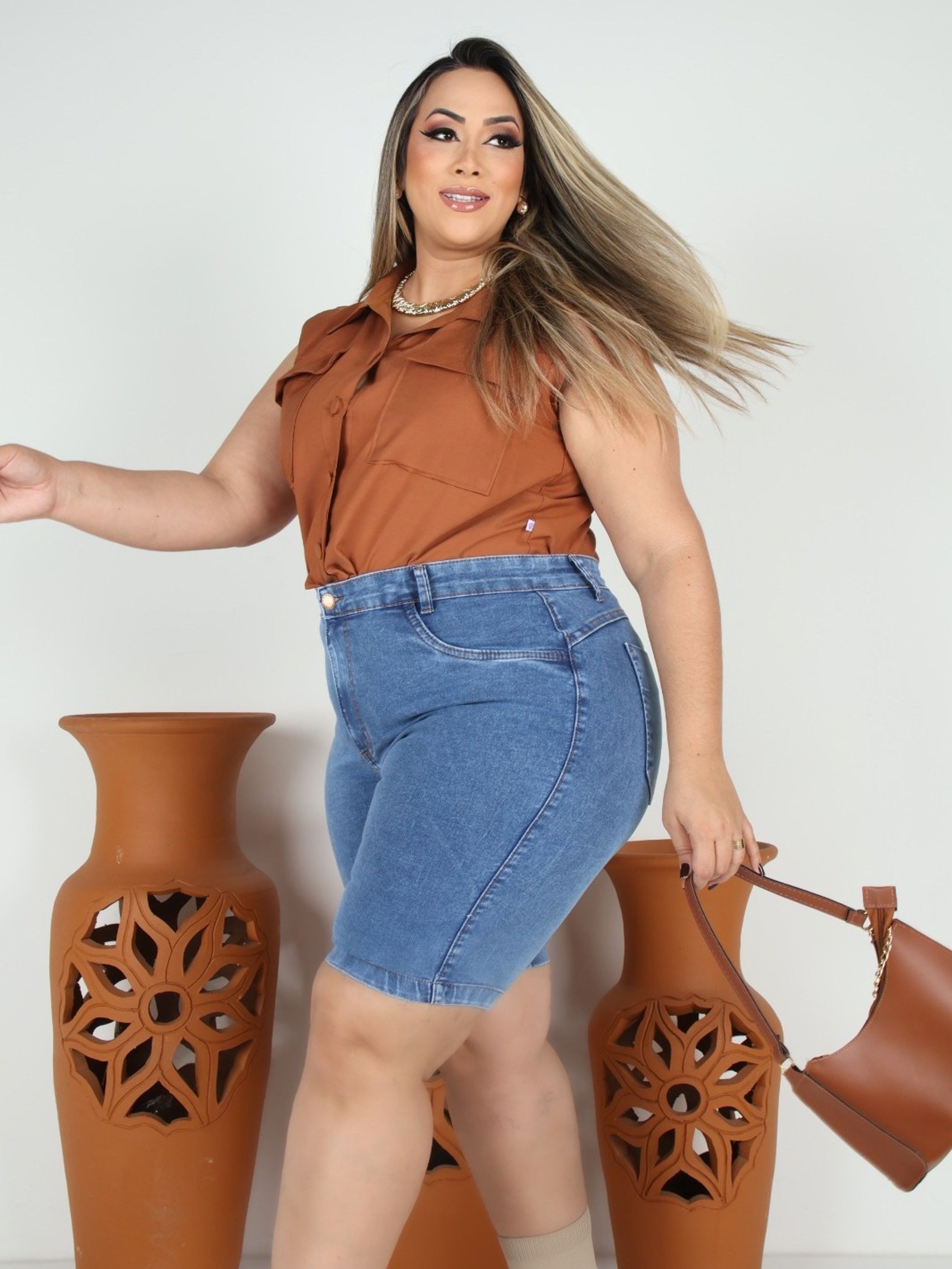 Bermuda jeans feminina Plus size com Lycra