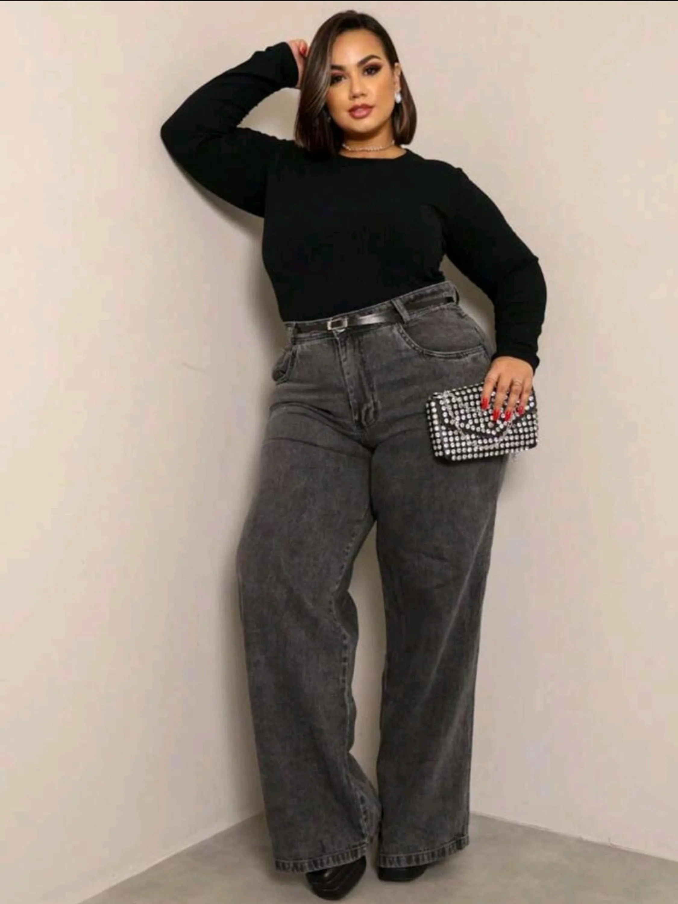 Calça wide leg plus size cinza grafite