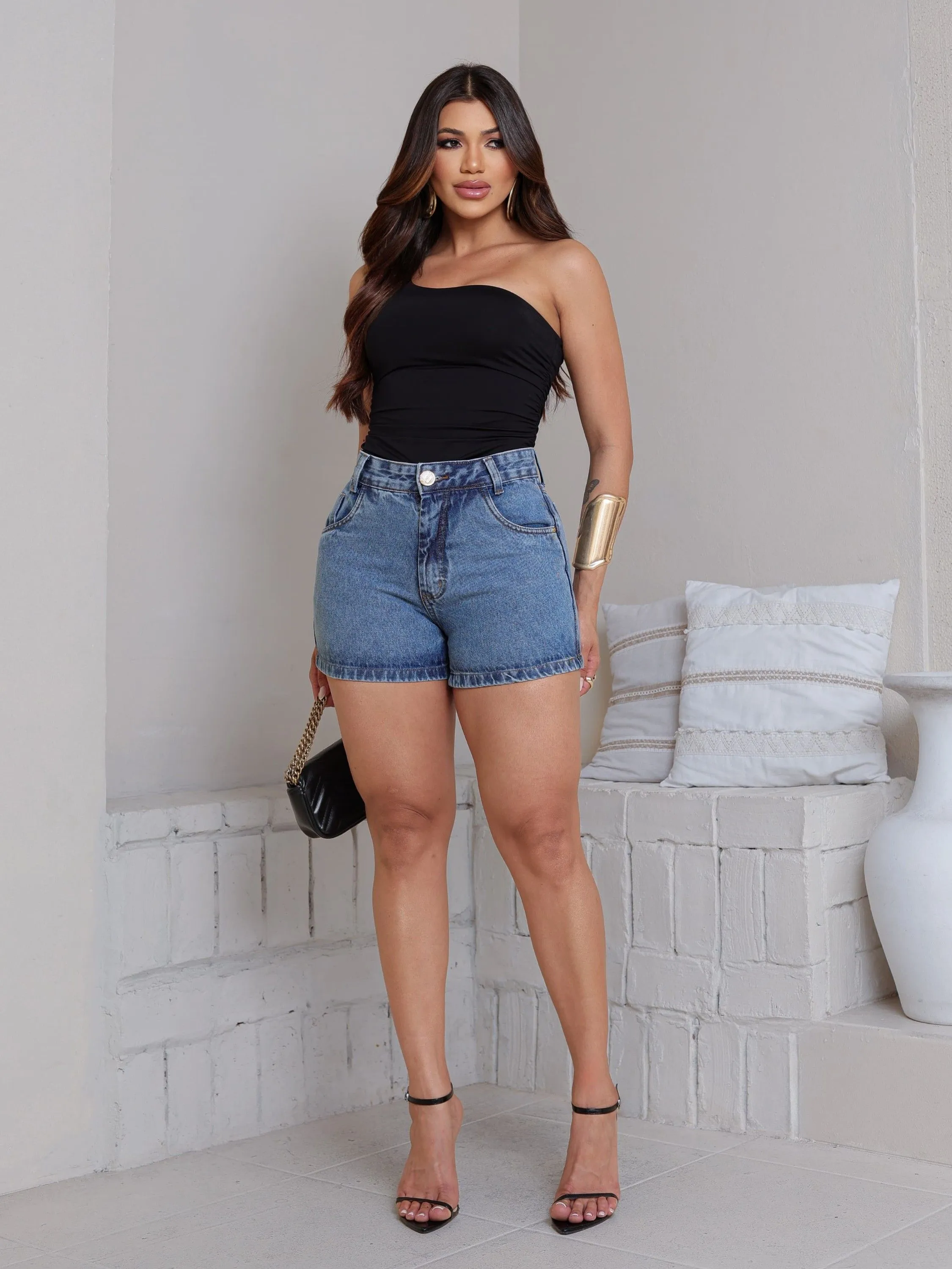 Short jeans premium bolso na frente s/ elastano