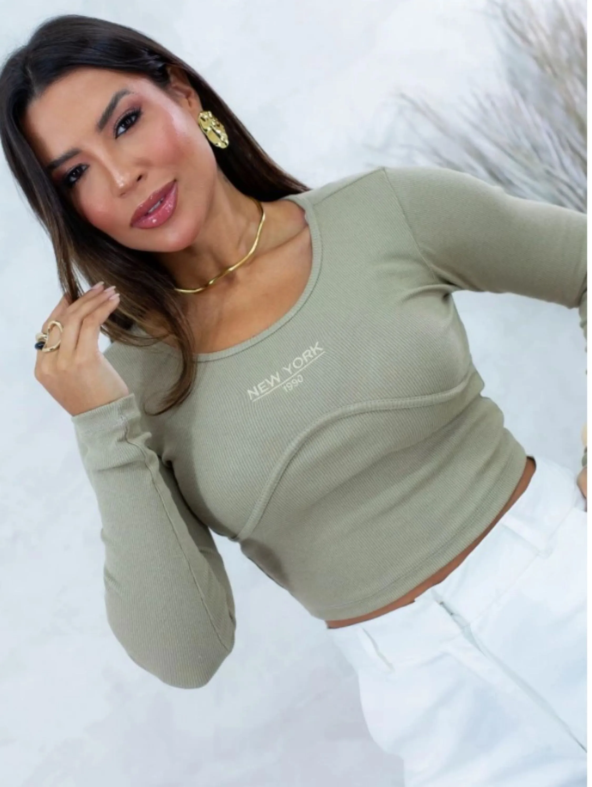 Cropped Sofia manga longa
