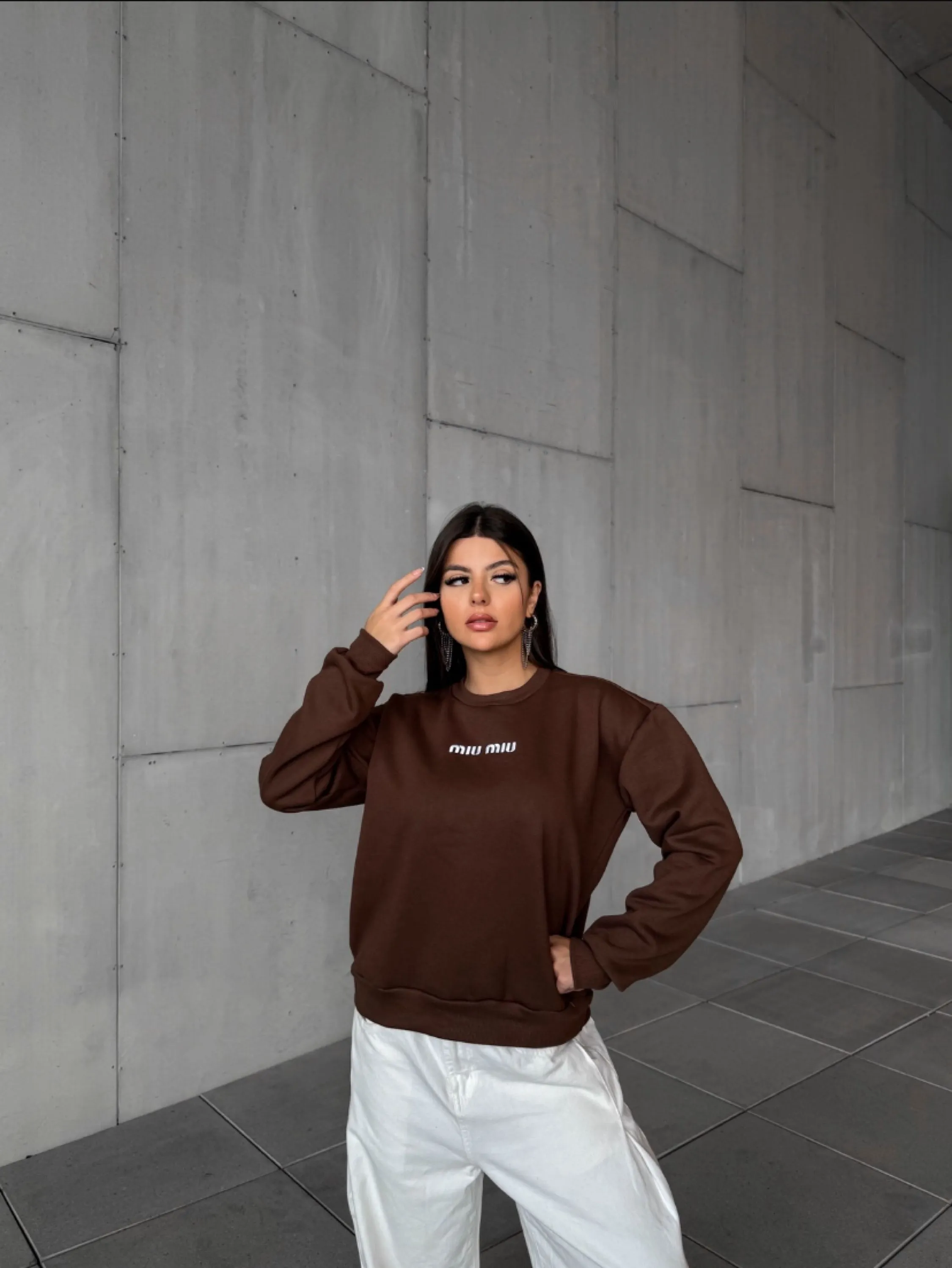Blusa moletom quentinha da miumiu