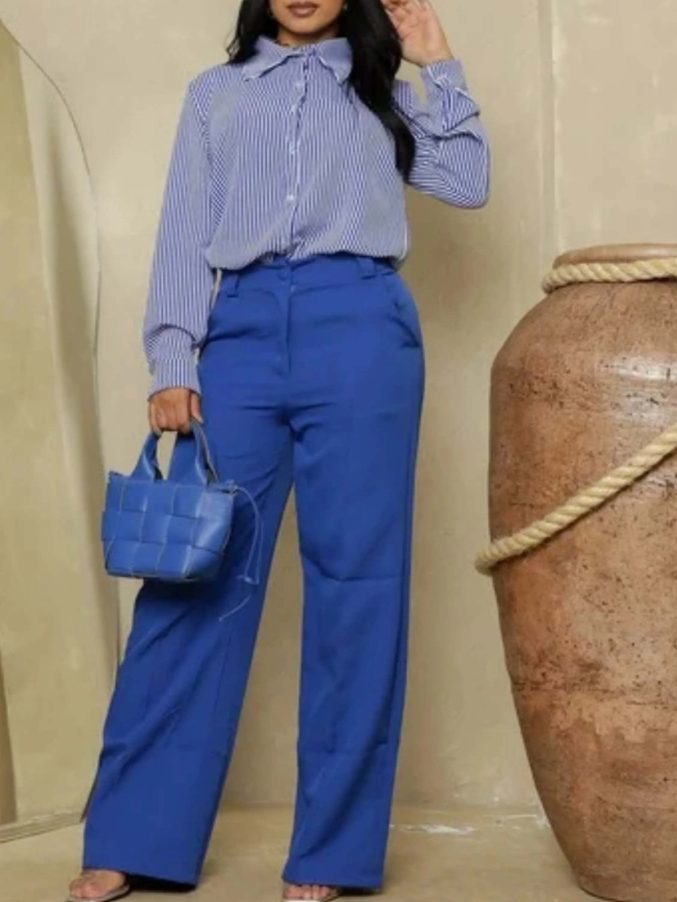 Calça pantalona alfaiataria