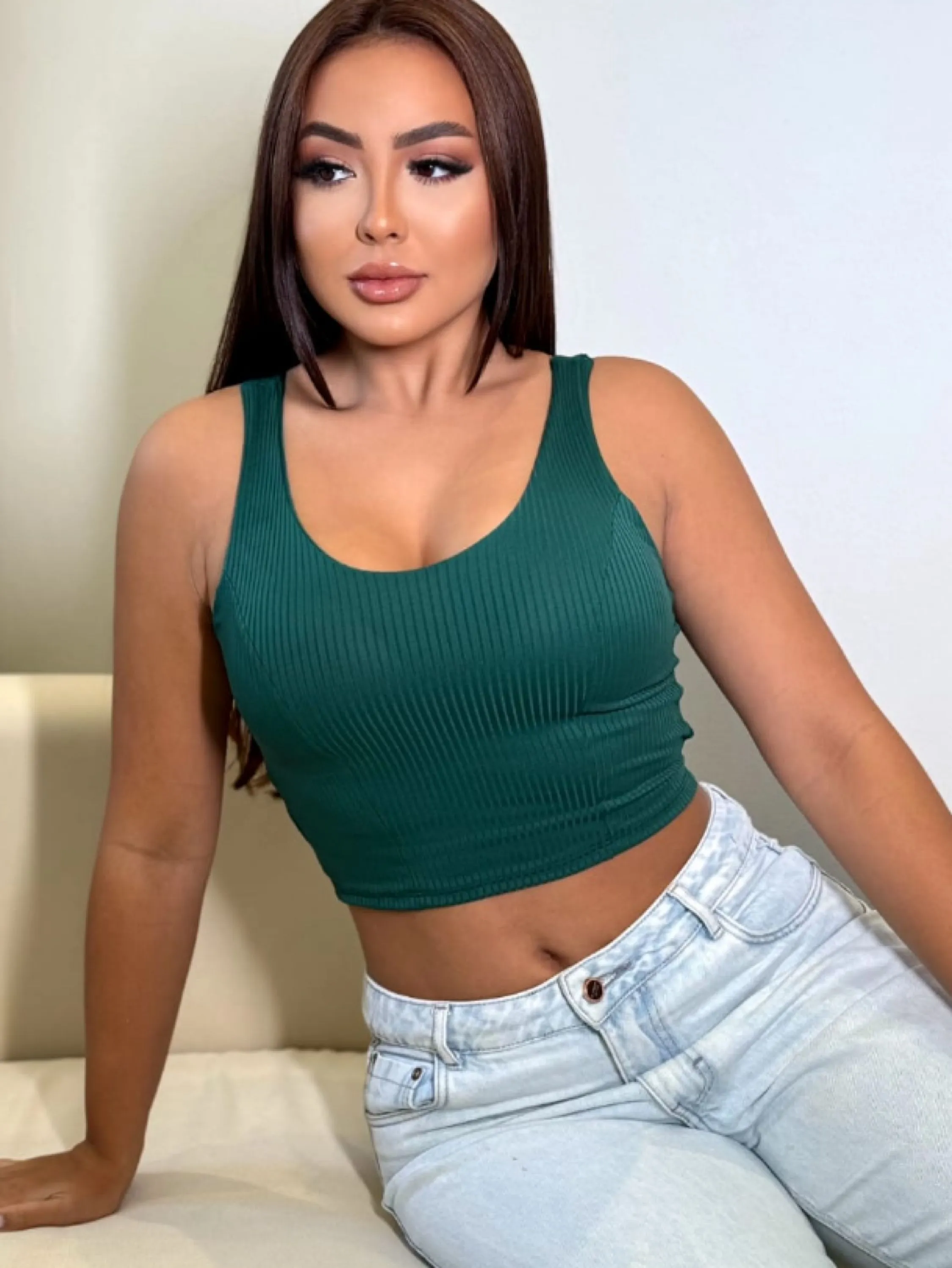 Cropped camila