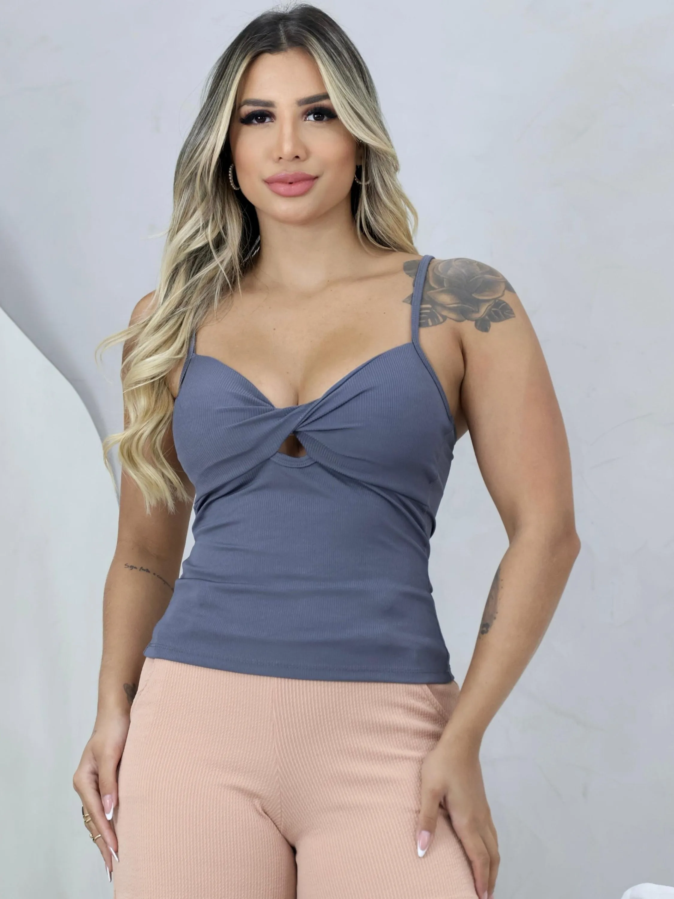 BLUSA CROPPED REGATA