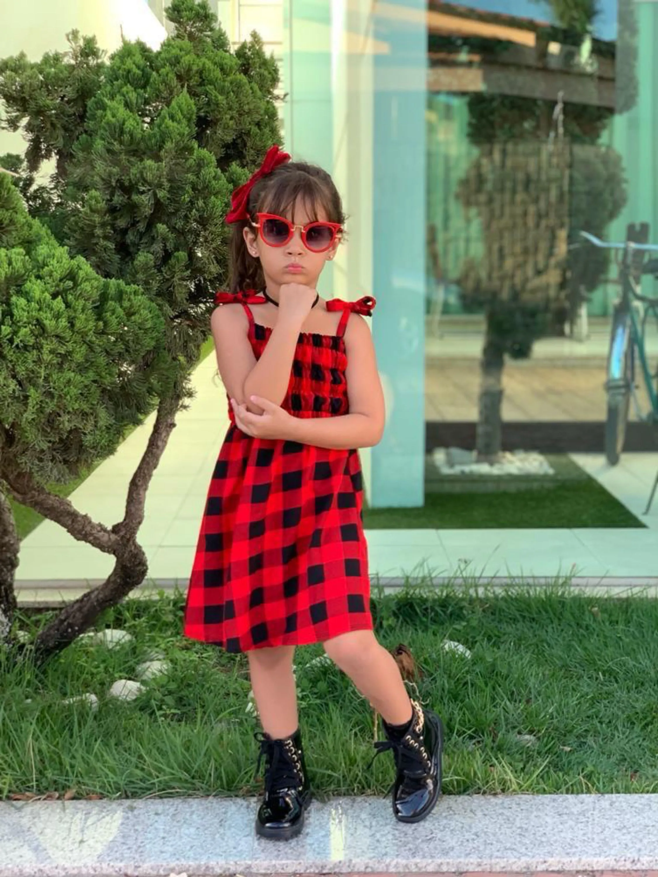 Vestido xadrez com alça infantil