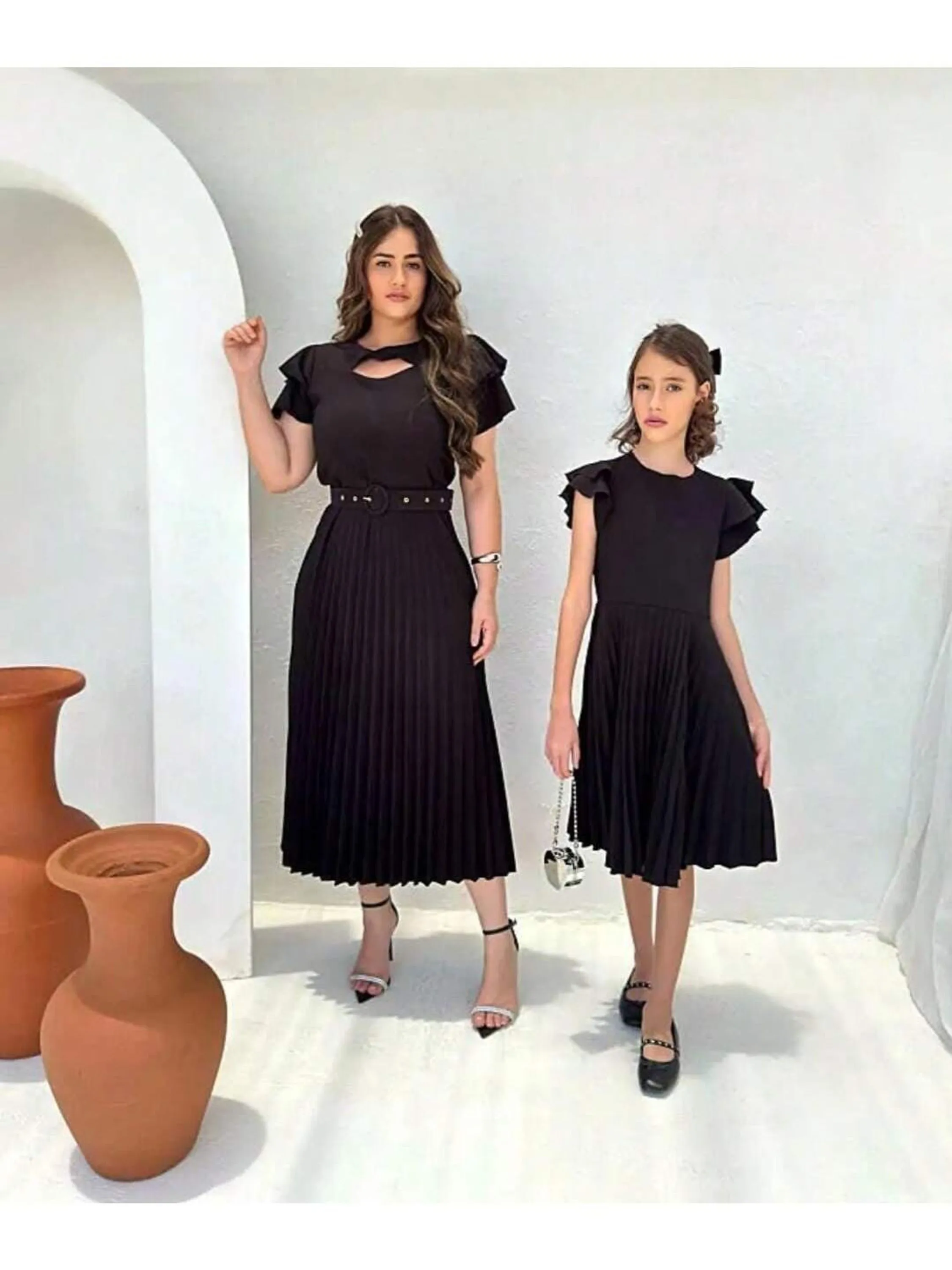 Vestido Mídi Plissado Manga Babado com Cinto Infantil
