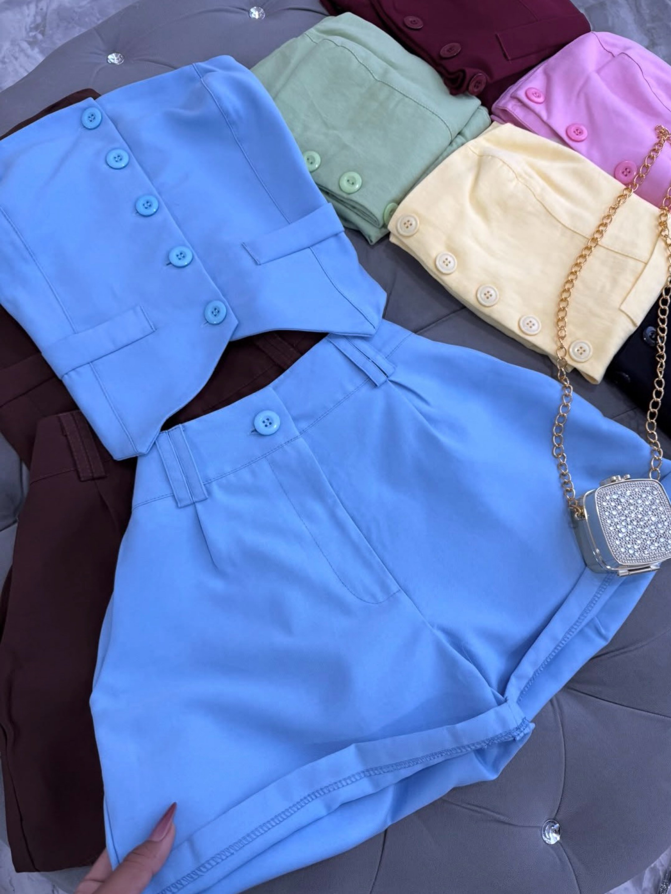 Conjunto alfaiataria tomara que caia shorts
