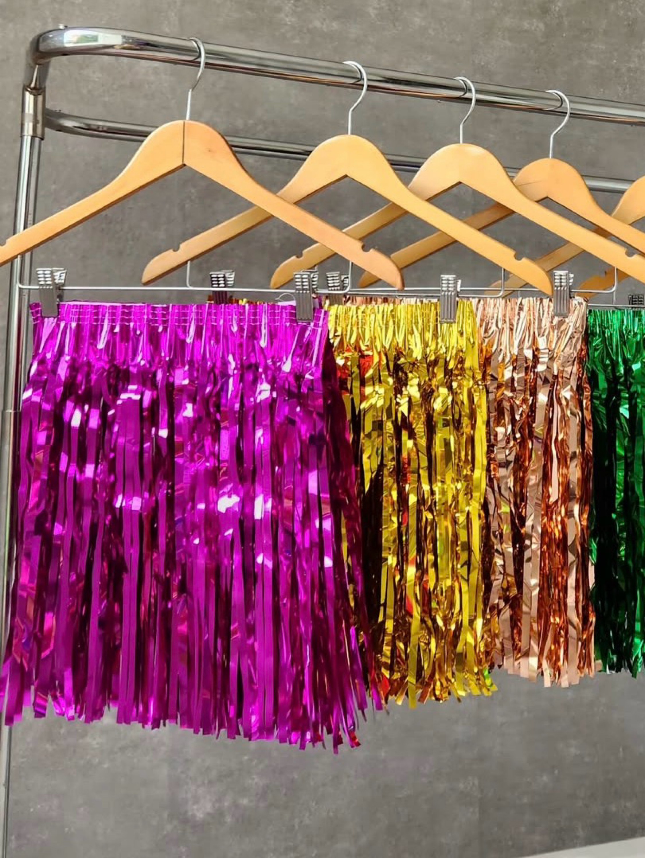 Kit saia fitilho carnaval 12 peças