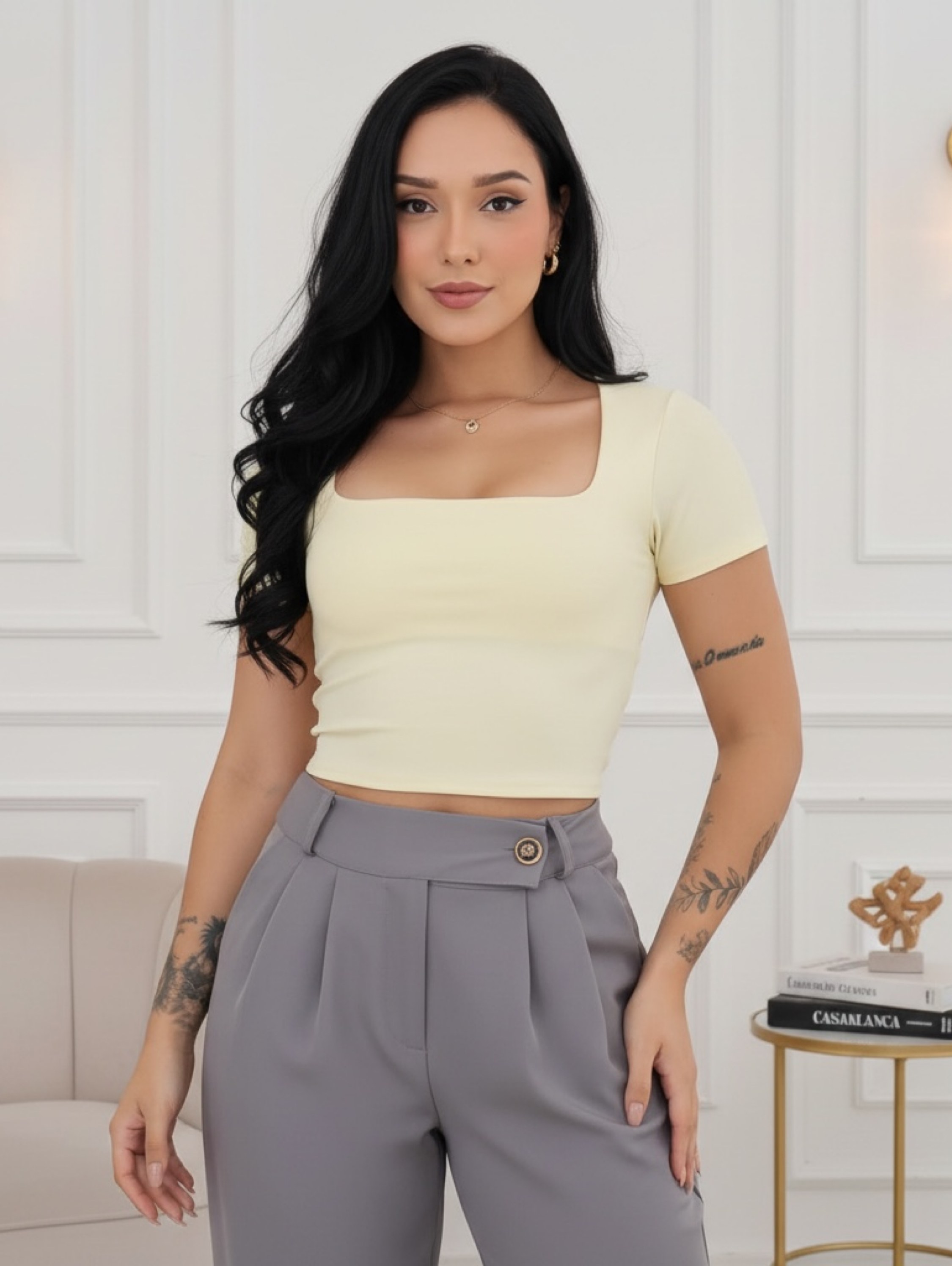 Cropped decote quadrado manguinha