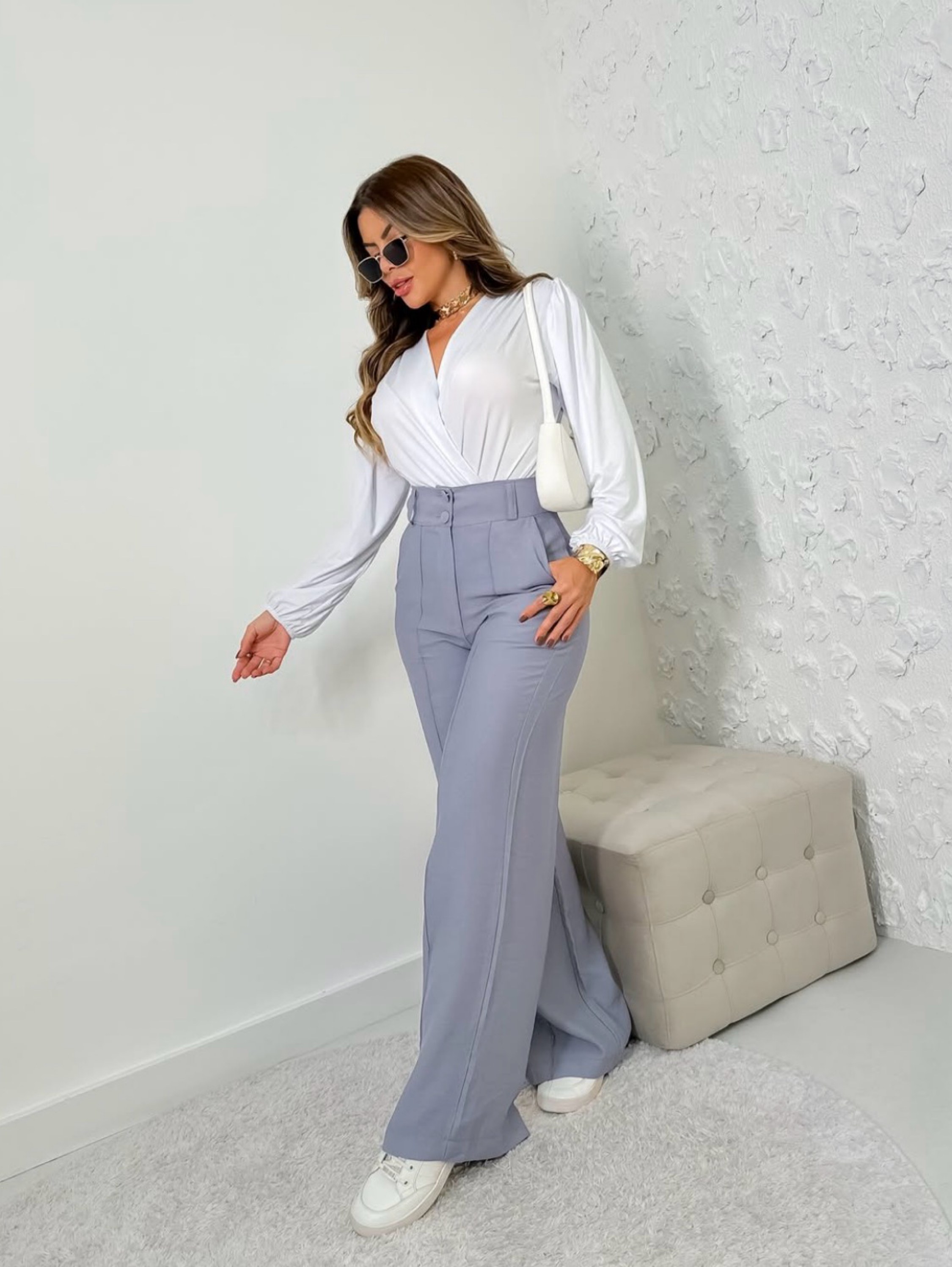 Calça pantalona marrante