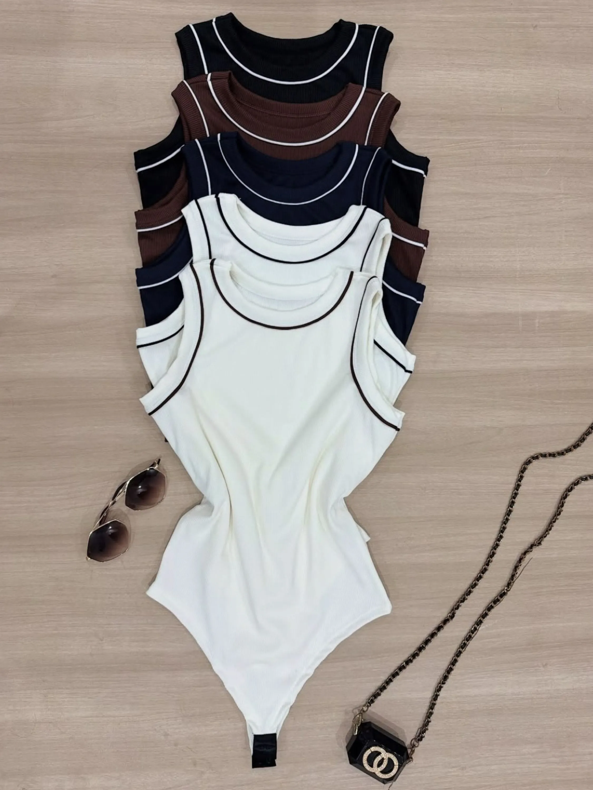 Body bicolor
