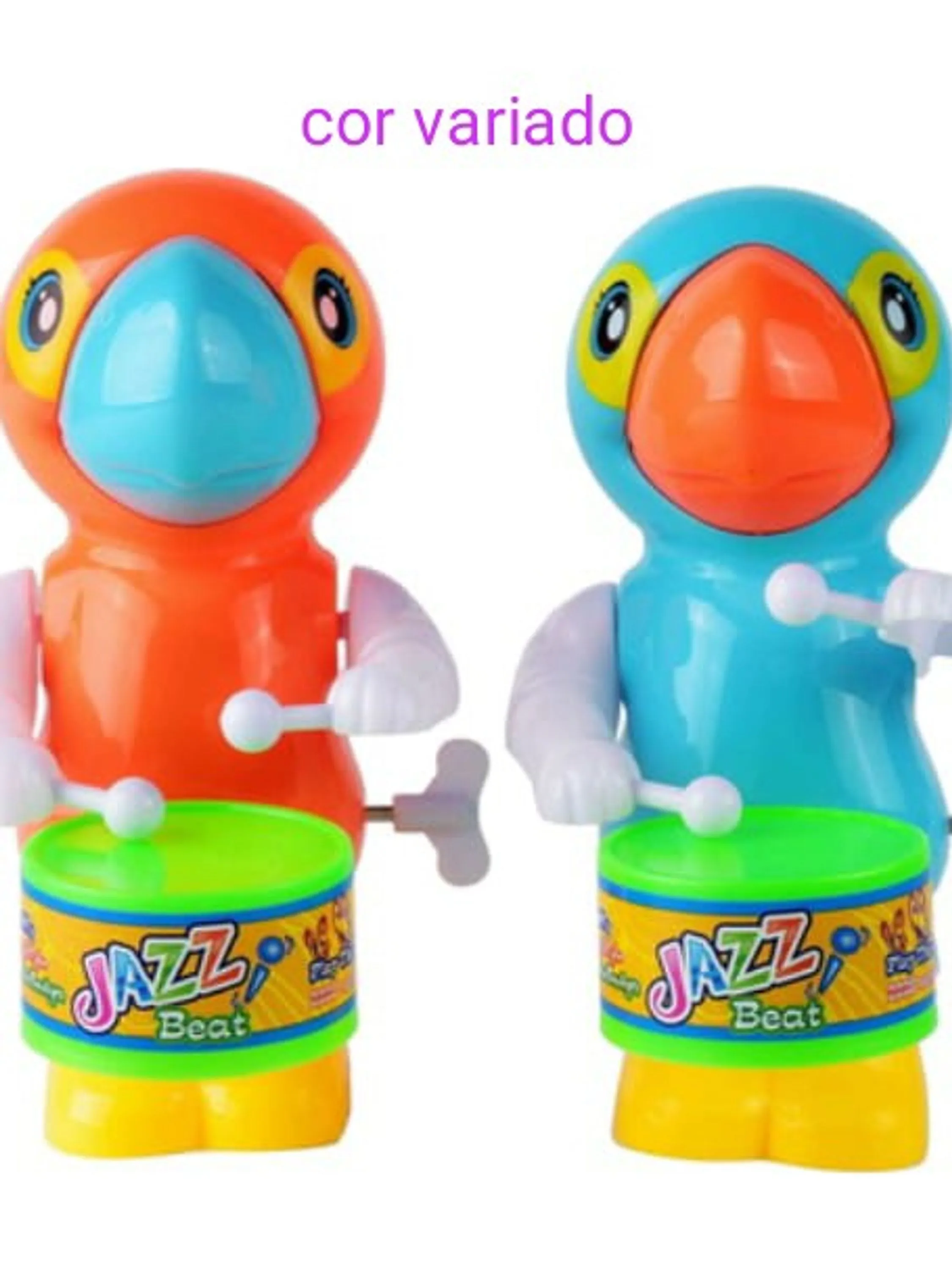 Brinquedos: Pica-pau, tambor, cores aleatórias