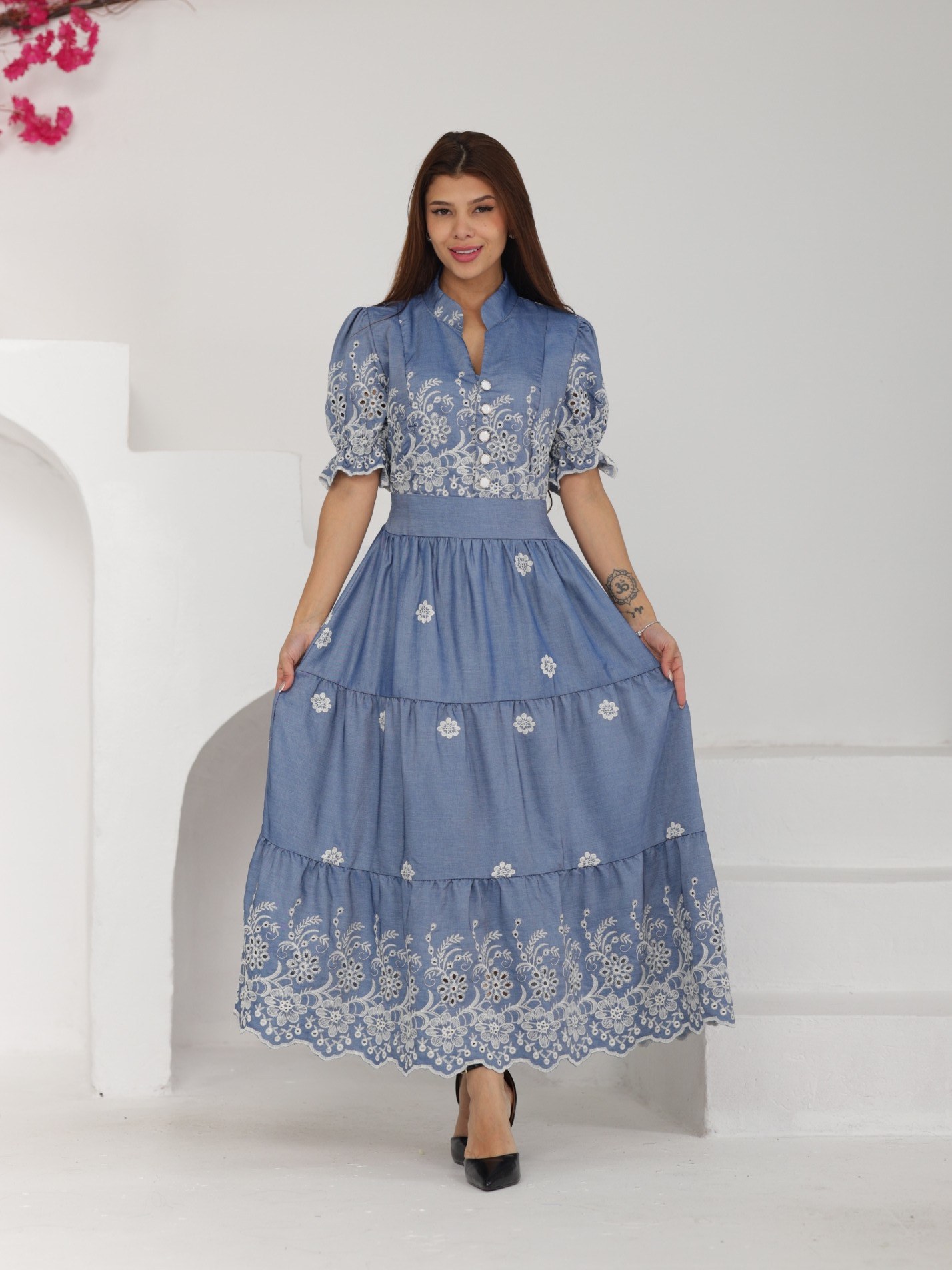 Vestido midi elegante lese bordado manga curta 11371